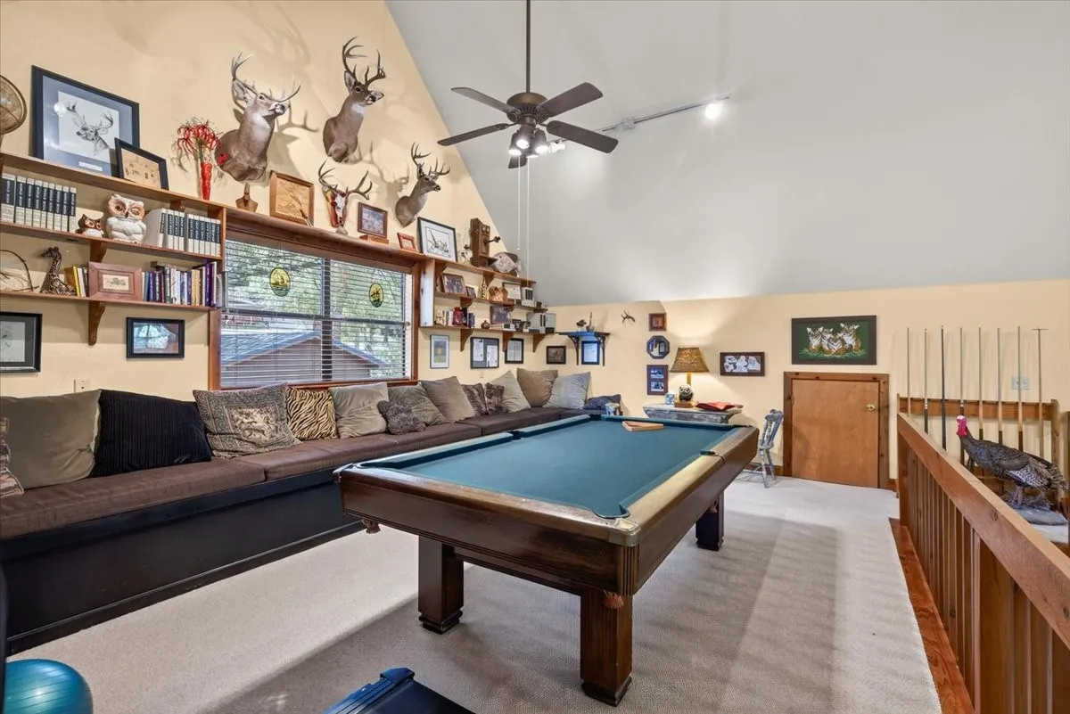 Single Family Residence For Sale in Henderson County , 14131 Melody Lane, Malakoff, Texas 75148, 4 Bedroom, 3 Bathroom, 2 Garage spaces, 2,300 Sqft, built in 2001, mls#21360716, Real Estate Agent in Malakoff, Homes For Sale in Henderson county, Homes For Sale in Malakoff, Realtor in Malakoff Texas, Real Estate Brokerage Independent Realty Texas, Luminita Cordes Realtor