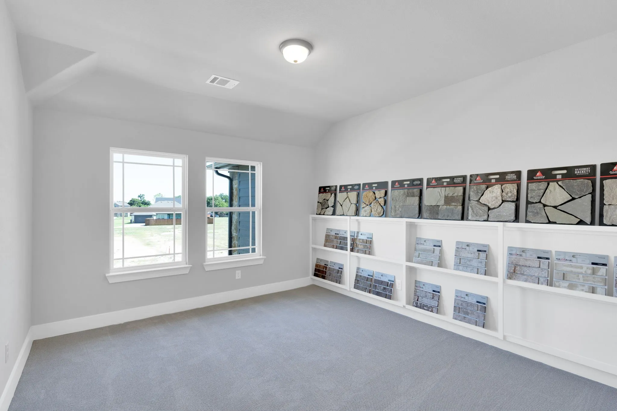 Single Family Residence For Sale in Dallas County , 1908 Barrix Lane, De Soto, Texas 75115, 4 Bedroom, 3 Bathroom, 3 Garage spaces, 3,346 Sqft, built in 2023, mls#21359551, Real Estate Agent in De Soto, Homes For Sale in Dallas county, Homes For Sale in De Soto, Realtor in De Soto Texas, Real Estate Brokerage Independent Realty Texas, Luminita Cordes Realtor
