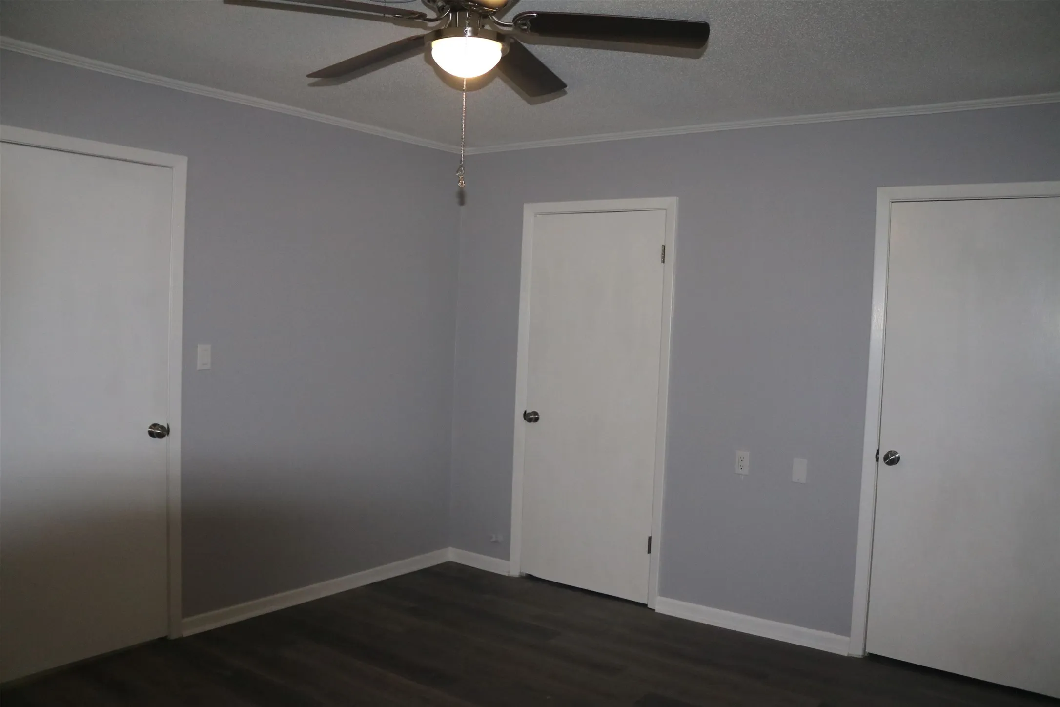 Single Family Residence For Sale in Kaufman County , 407 N Jefferson Street, Kaufman, Texas 75142, 3 Bedroom, 2 Bathroom, Garage spaces, 1,538 Sqft, built in 1900, mls#21360737, Real Estate Agent in Kaufman, Homes For Sale in Kaufman county, Homes For Sale in Kaufman, Realtor in Kaufman Texas, Real Estate Brokerage Independent Realty Texas, Luminita Cordes Realtor