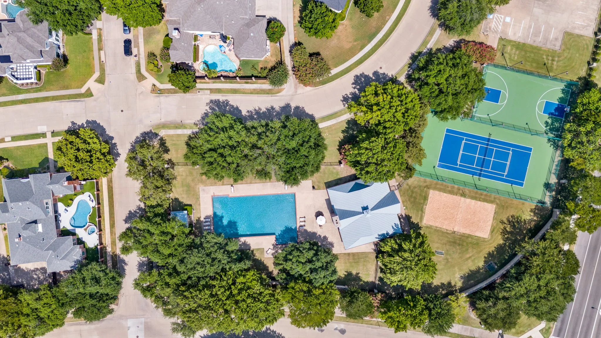 Single Family Residence For Sale in Collin County , 5021 Charles Place, Plano, Texas 75093, 4 Bedroom, 4 Bathroom, 3 Garage spaces, 4,737 Sqft, built in 1992, mls#21335839, Real Estate Agent in Plano, Homes For Sale in Collin county, Homes For Sale in Plano, Realtor in Plano Texas, Real Estate Brokerage Independent Realty Texas, Luminita Cordes Realtor