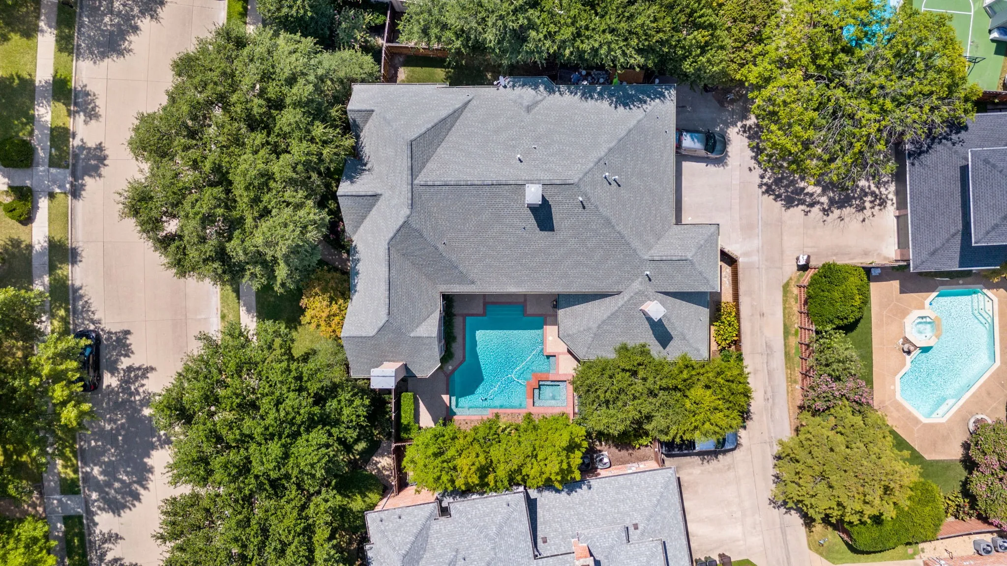 Single Family Residence For Sale in Collin County , 5021 Charles Place, Plano, Texas 75093, 4 Bedroom, 4 Bathroom, 3 Garage spaces, 4,737 Sqft, built in 1992, mls#21335839, Real Estate Agent in Plano, Homes For Sale in Collin county, Homes For Sale in Plano, Realtor in Plano Texas, Real Estate Brokerage Independent Realty Texas, Luminita Cordes Realtor