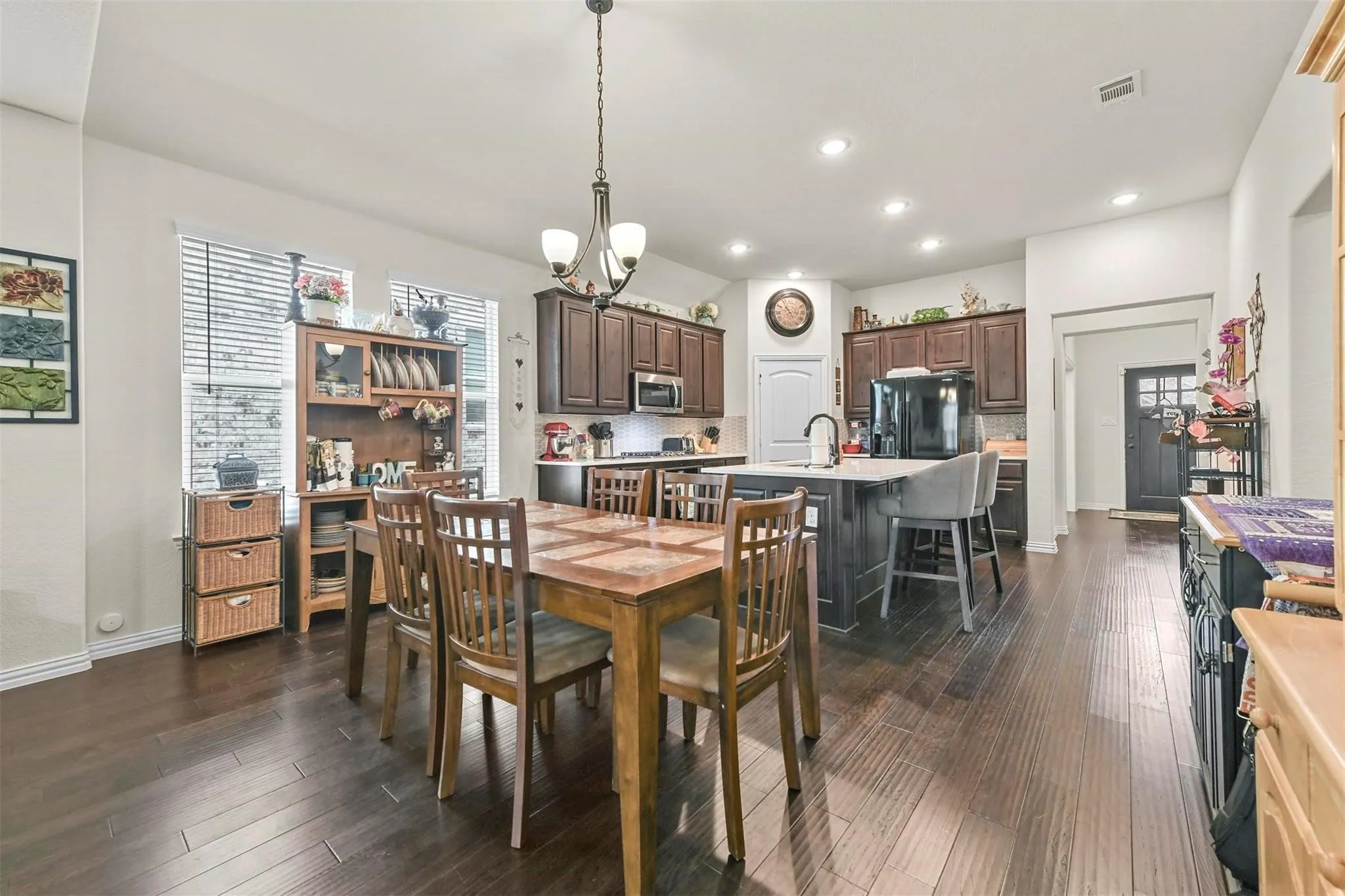 Single Family Residence For Sale in Parker County , 15049 Ted Trail, Aledo, Texas 76008, 4 Bedroom, 2 Bathroom, 2 Garage spaces, 2,176 Sqft, built in 2022, mls#21360738, Real Estate Agent in Aledo, Homes For Sale in Parker county, Homes For Sale in Aledo, Realtor in Aledo Texas, Real Estate Brokerage Independent Realty Texas, Luminita Cordes Realtor