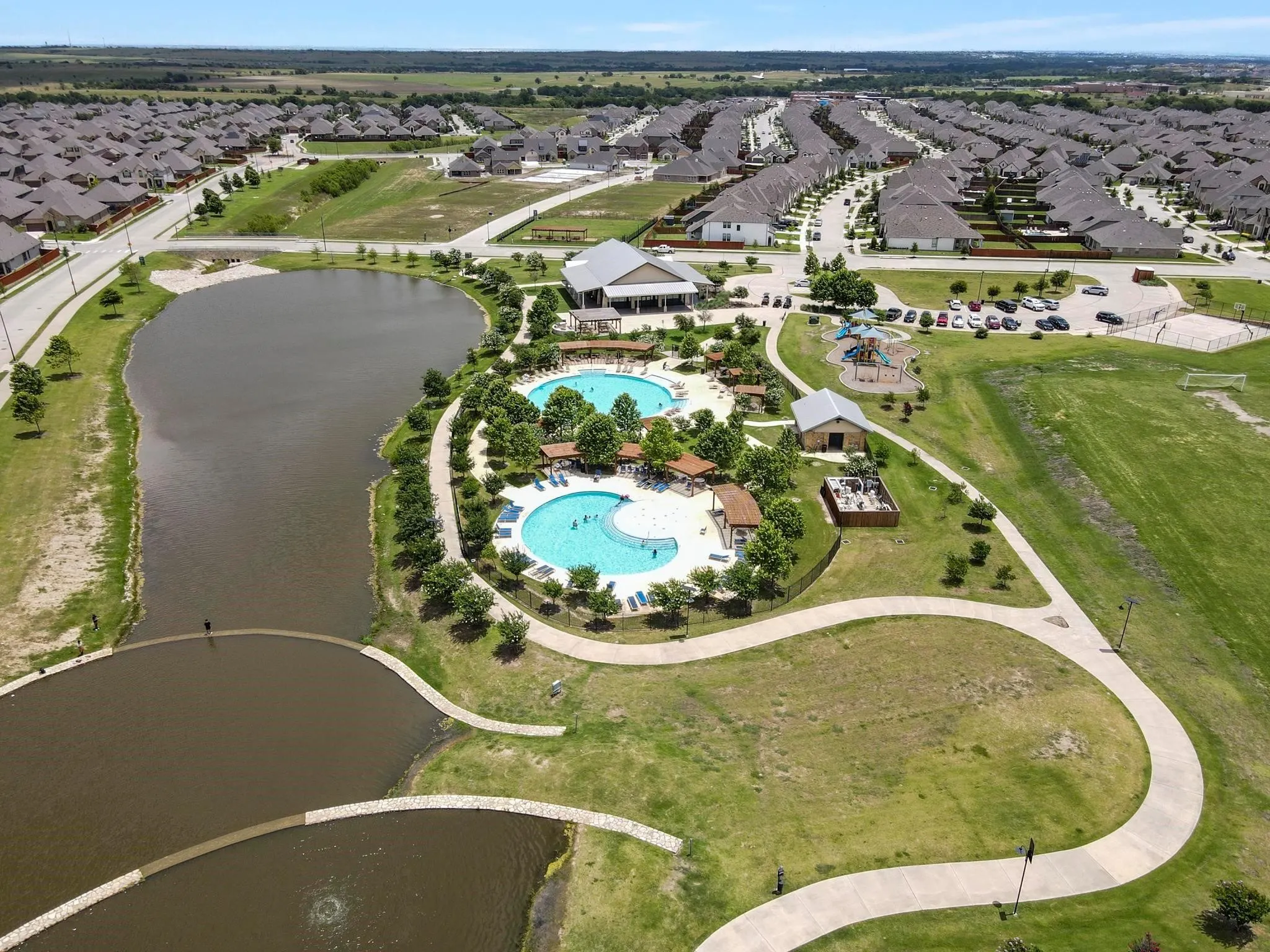 Single Family Residence For Sale in Parker County , 15049 Ted Trail, Aledo, Texas 76008, 4 Bedroom, 2 Bathroom, 2 Garage spaces, 2,176 Sqft, built in 2022, mls#21360738, Real Estate Agent in Aledo, Homes For Sale in Parker county, Homes For Sale in Aledo, Realtor in Aledo Texas, Real Estate Brokerage Independent Realty Texas, Luminita Cordes Realtor