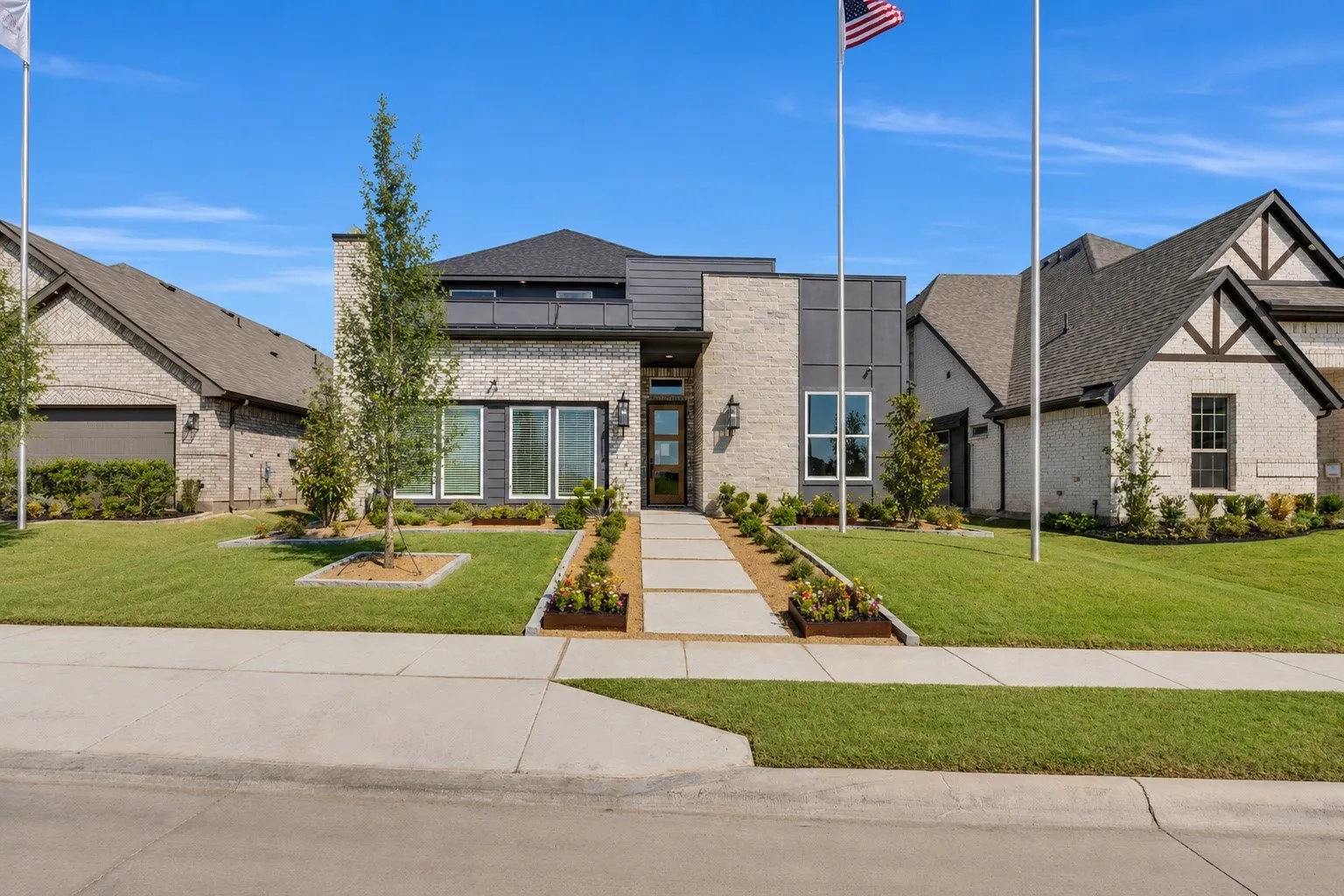 Single Family Residence For Sale in Rockwall County , 5208 Picasso Road, Royse City, Texas 75189, 3 Bedroom, 3 Bathroom, 2 Garage spaces, 2,605 Sqft, built in 2024, mls#21359554, Real Estate Agent in Royse City, Homes For Sale in Rockwall county, Homes For Sale in Royse City, Realtor in Royse City Texas, Real Estate Brokerage Independent Realty Texas, Luminita Cordes Realtor