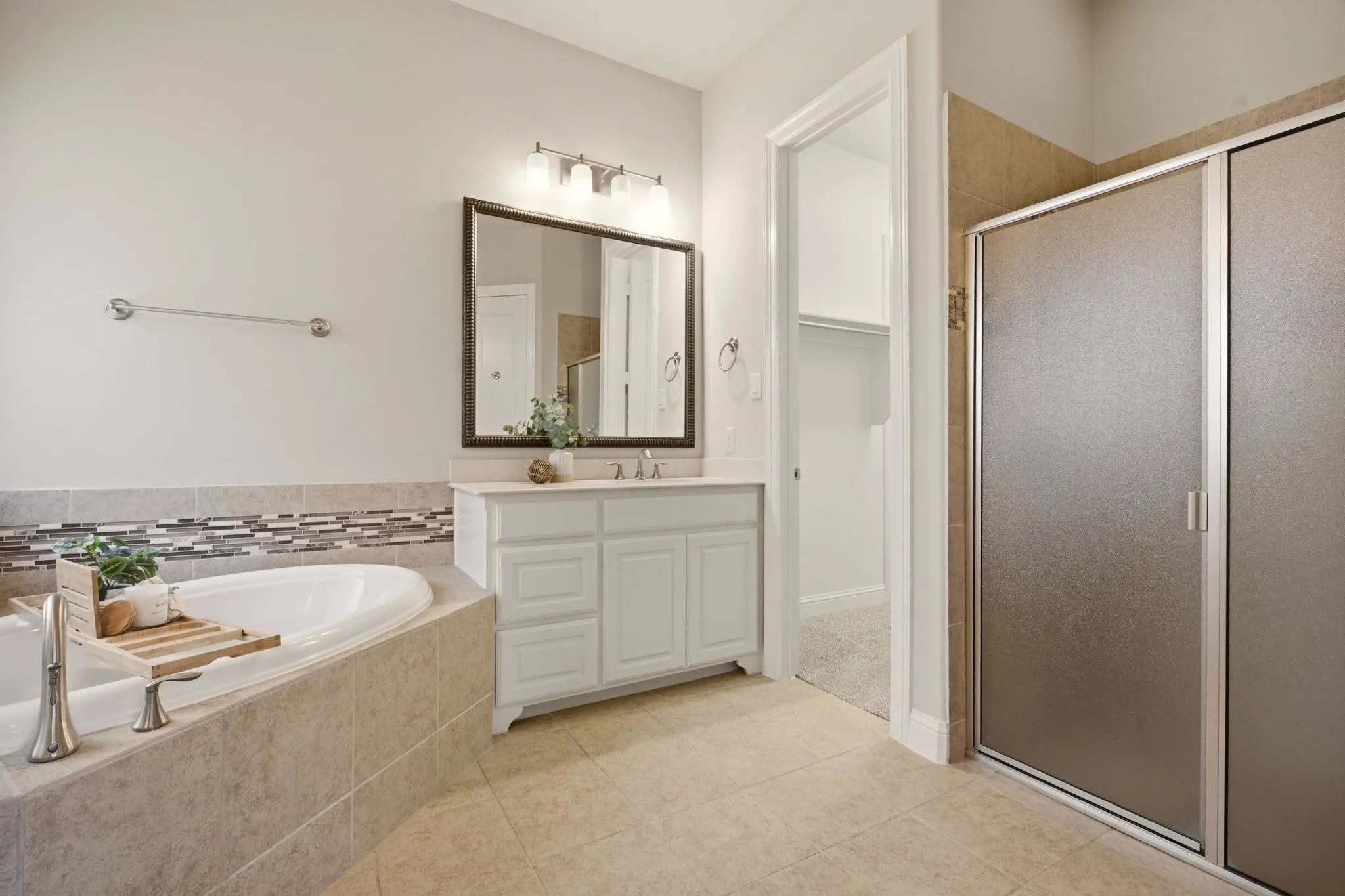 Single Family Residence For Sale in Dallas County , 4721 Harlow Bend Drive, Irving, Texas 75038, 3 Bedroom, 2 Bathroom, 2 Garage spaces, 2,096 Sqft, built in 2017, mls#21339907, Real Estate Agent in Irving, Homes For Sale in Dallas county, Homes For Sale in Irving, Realtor in Irving Texas, Real Estate Brokerage Independent Realty Texas, Luminita Cordes Realtor