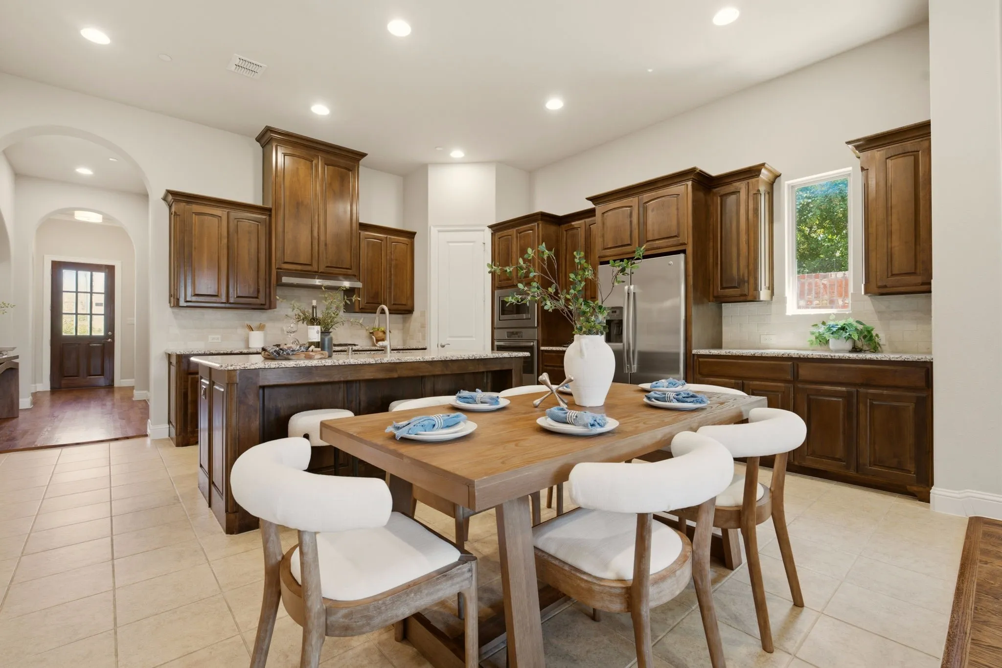 Single Family Residence For Sale in Dallas County , 4721 Harlow Bend Drive, Irving, Texas 75038, 3 Bedroom, 2 Bathroom, 2 Garage spaces, 2,096 Sqft, built in 2017, mls#21339907, Real Estate Agent in Irving, Homes For Sale in Dallas county, Homes For Sale in Irving, Realtor in Irving Texas, Real Estate Brokerage Independent Realty Texas, Luminita Cordes Realtor