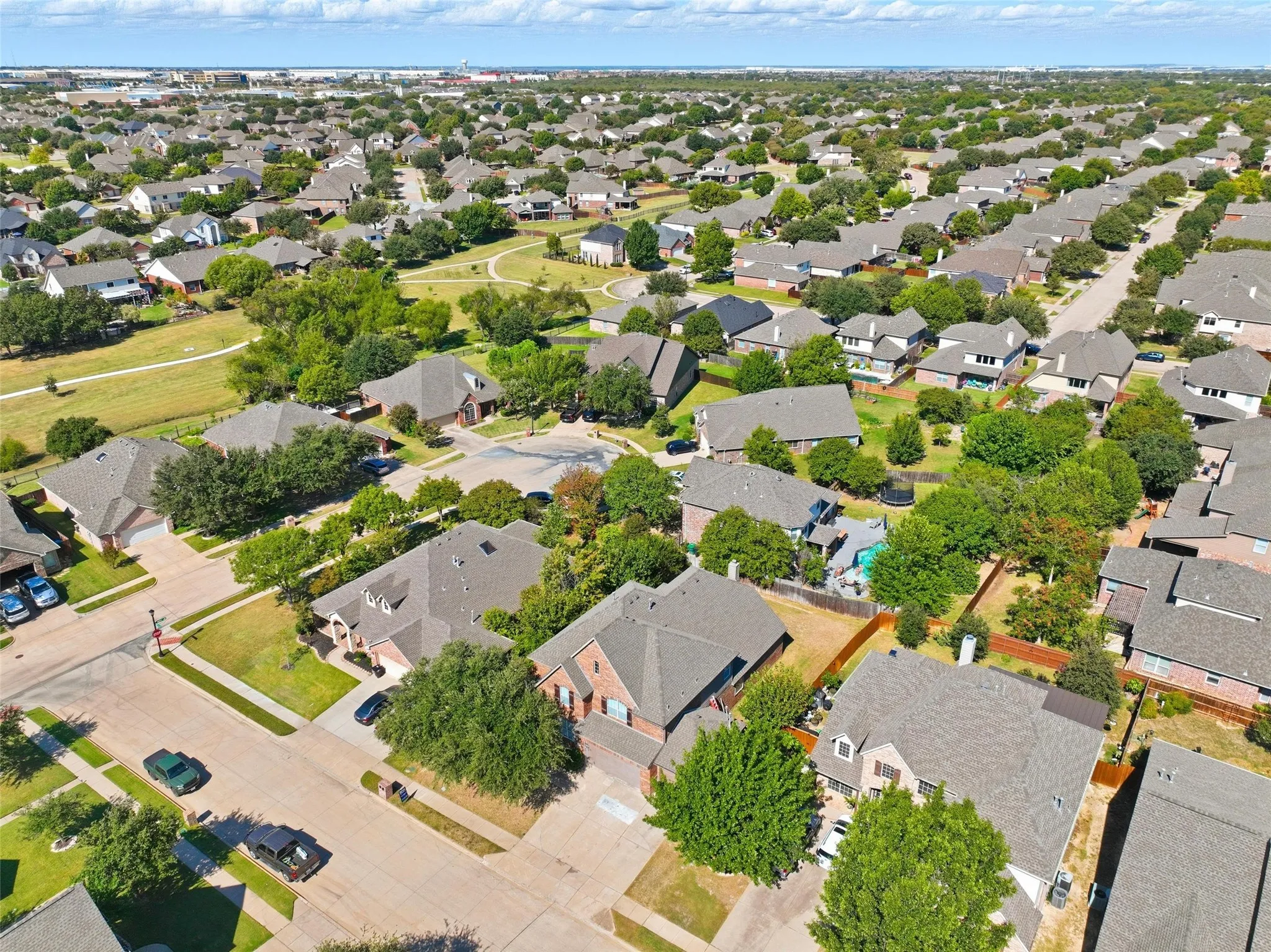 Single Family Residence For Sale in Tarrant County , 10105 Renwick Cove, Fort Worth, Texas 76244, 4 Bedroom, 4 Bathroom, 3 Garage spaces, 3,572 Sqft, built in 2006, mls#21360490, Real Estate Agent in Fort Worth, Homes For Sale in Tarrant county, Homes For Sale in Fort Worth, Realtor in Fort Worth Texas, Real Estate Brokerage Independent Realty Texas, Luminita Cordes Realtor