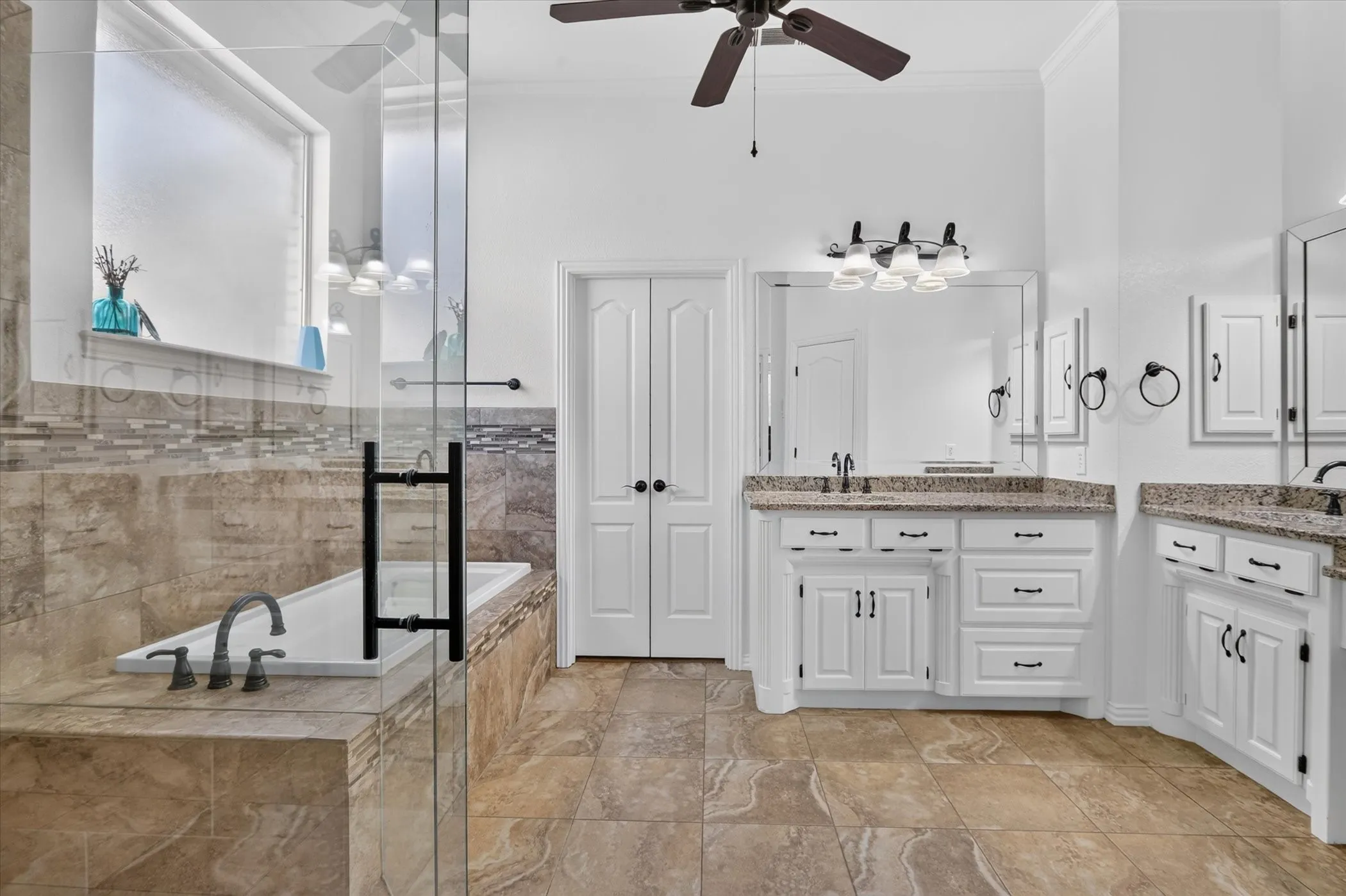 Single Family Residence For Sale in Tarrant County , 1508 Stanton Court, Keller, Texas 76248, 4 Bedroom, 4 Bathroom, 4 Garage spaces, 3,795 Sqft, built in 1993, mls#21360242, Real Estate Agent in Keller, Homes For Sale in Tarrant county, Homes For Sale in Keller, Realtor in Keller Texas, Real Estate Brokerage Independent Realty Texas, Luminita Cordes Realtor