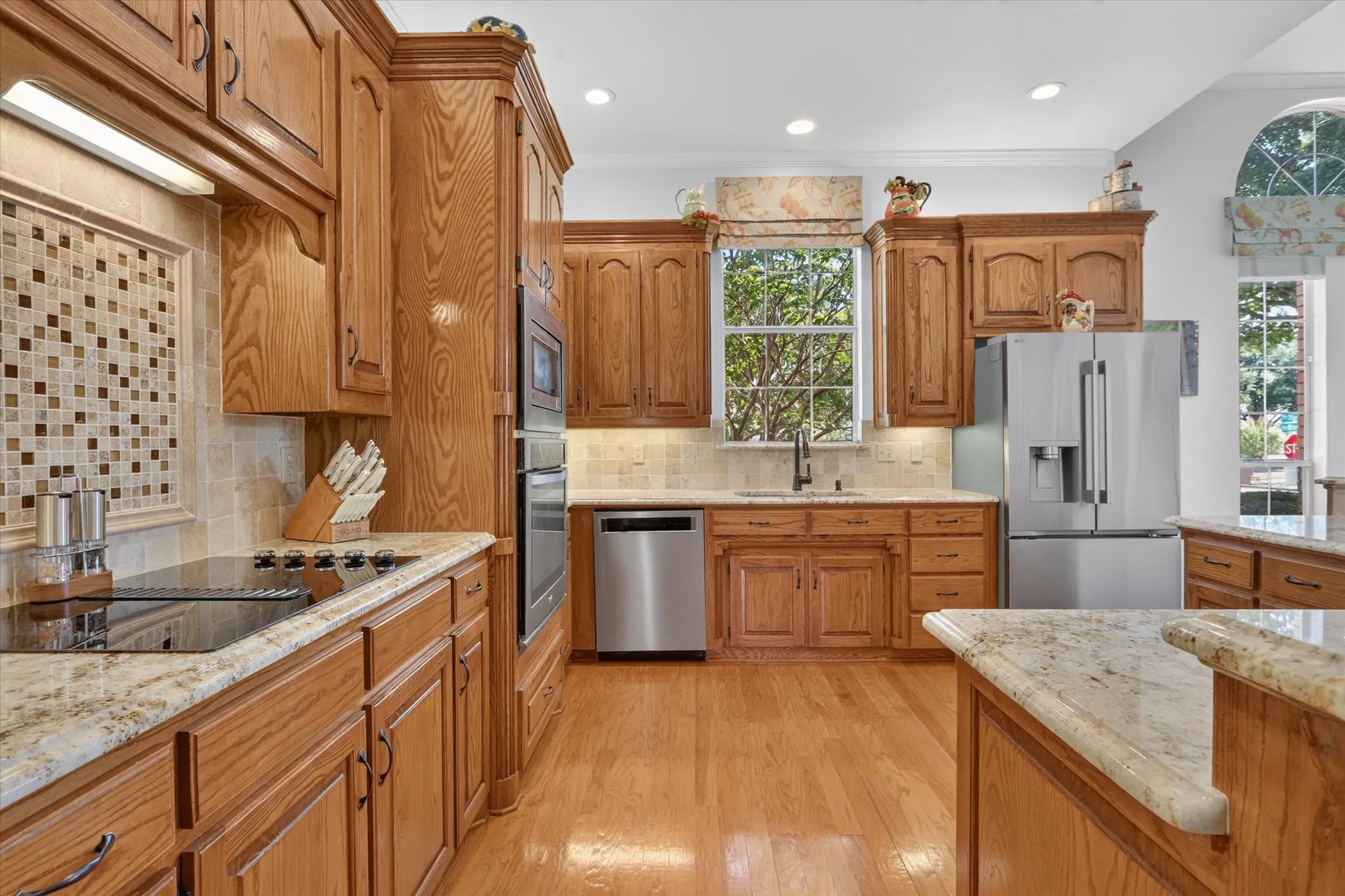 Single Family Residence For Sale in Tarrant County , 1508 Stanton Court, Keller, Texas 76248, 4 Bedroom, 4 Bathroom, 4 Garage spaces, 3,795 Sqft, built in 1993, mls#21360242, Real Estate Agent in Keller, Homes For Sale in Tarrant county, Homes For Sale in Keller, Realtor in Keller Texas, Real Estate Brokerage Independent Realty Texas, Luminita Cordes Realtor