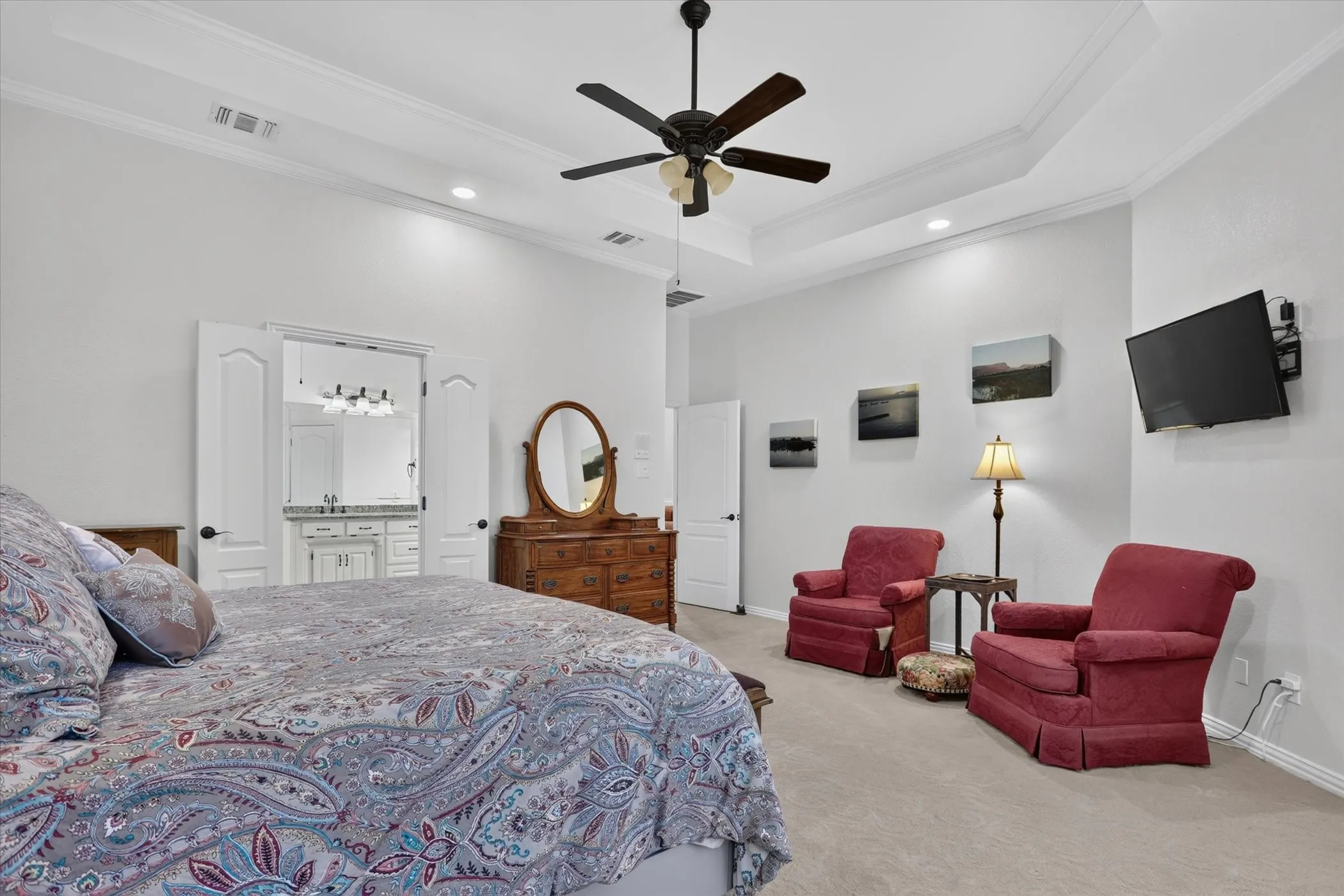 Single Family Residence For Sale in Tarrant County , 1508 Stanton Court, Keller, Texas 76248, 4 Bedroom, 4 Bathroom, 4 Garage spaces, 3,795 Sqft, built in 1993, mls#21360242, Real Estate Agent in Keller, Homes For Sale in Tarrant county, Homes For Sale in Keller, Realtor in Keller Texas, Real Estate Brokerage Independent Realty Texas, Luminita Cordes Realtor