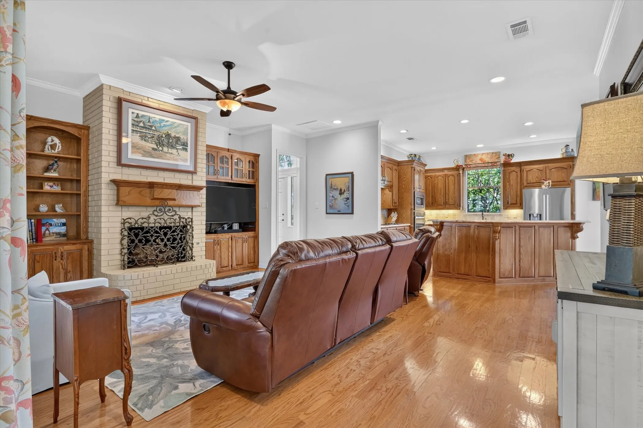 Single Family Residence For Sale in Tarrant County , 1508 Stanton Court, Keller, Texas 76248, 4 Bedroom, 4 Bathroom, 4 Garage spaces, 3,795 Sqft, built in 1993, mls#21360242, Real Estate Agent in Keller, Homes For Sale in Tarrant county, Homes For Sale in Keller, Realtor in Keller Texas, Real Estate Brokerage Independent Realty Texas, Luminita Cordes Realtor