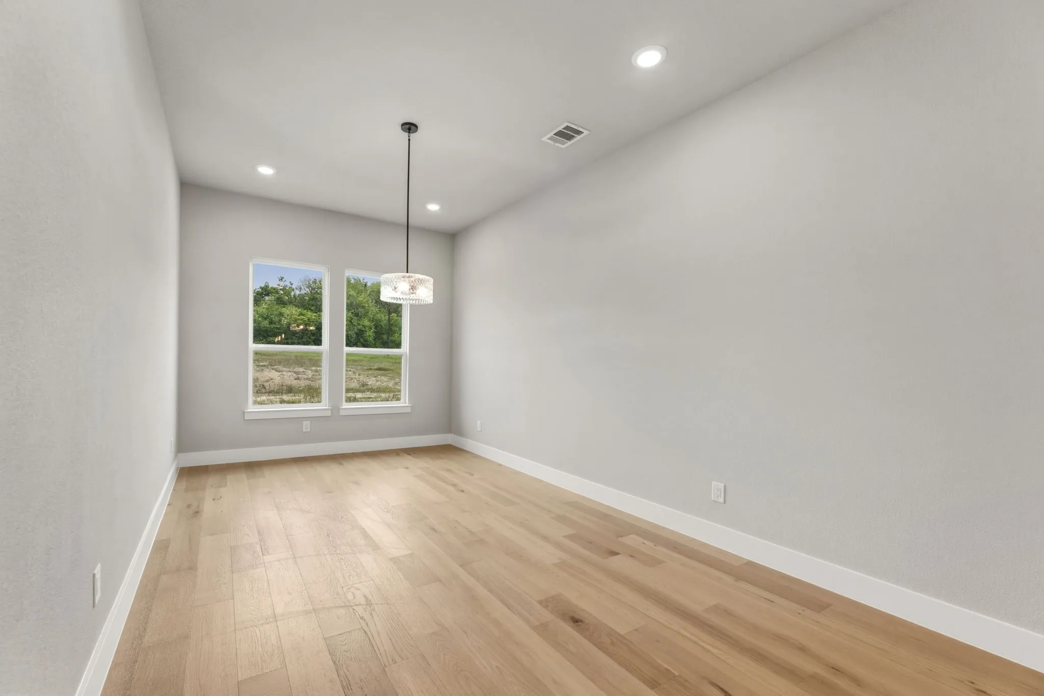 Single Family Residence For Sale in Collin County , 3016 Congress Lane, Anna, Texas 75409, 5 Bedroom, 3 Bathroom, 3 Garage spaces, 3,866 Sqft, built in 2025, mls#21360786, Real Estate Agent in Anna, Homes For Sale in Collin county, Homes For Sale in Anna, Realtor in Anna Texas, Real Estate Brokerage Independent Realty Texas, Luminita Cordes Realtor