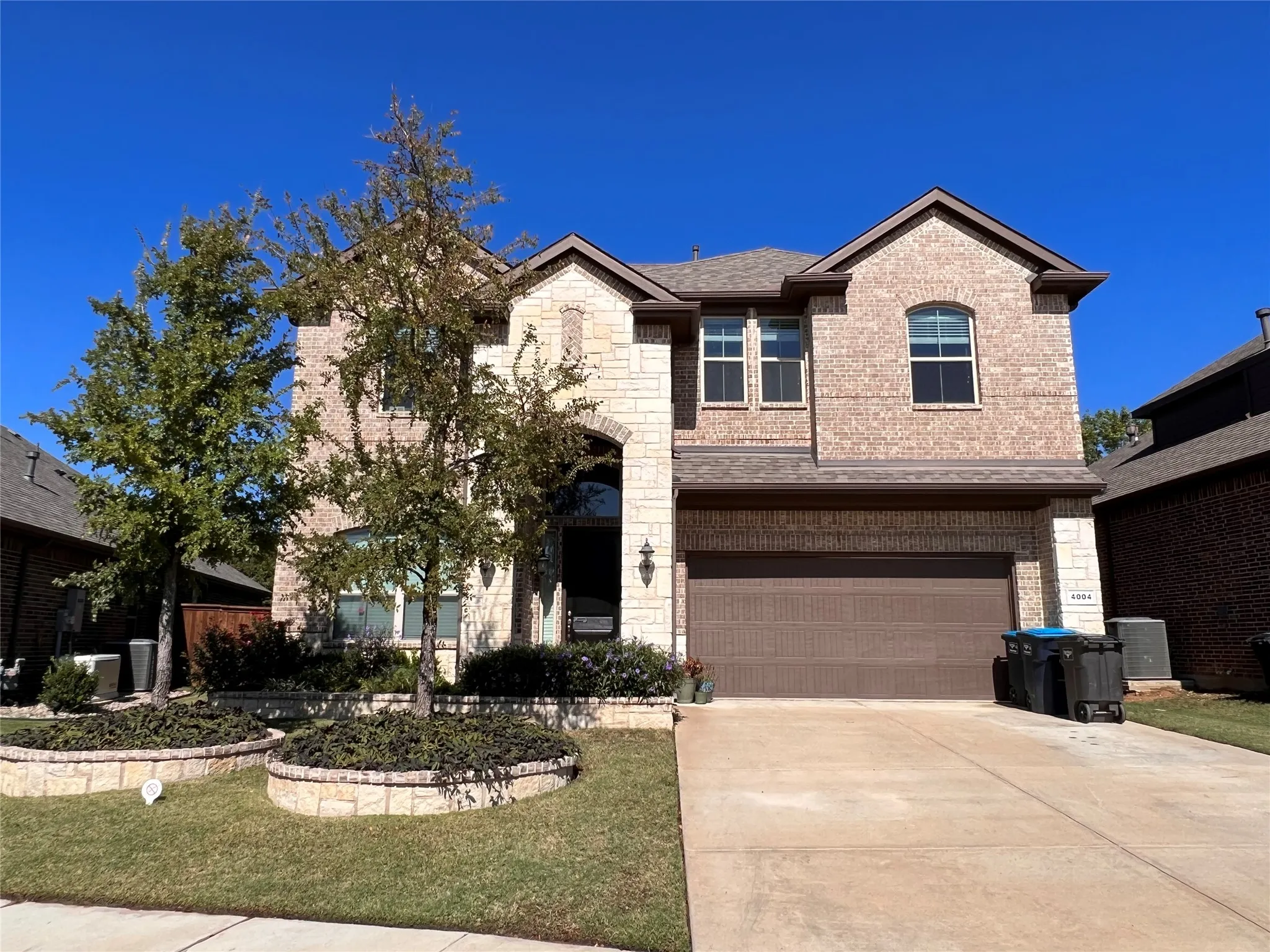Single Family Residence For Rent in Tarrant County , 4004 Knollbrook Lane, Fort Worth, Texas 76137, 4 Bedroom, 4 Bathroom, 2 Garage spaces, 2,830 Sqft, built in 2018, mls#21360779, Real Estate Agent in Fort Worth, Homes For Rent in Tarrant county, Homes For Rent in Fort Worth, Realtor in Fort Worth Texas, Real Estate Brokerage Independent Realty Texas, Luminita Cordes Realtor