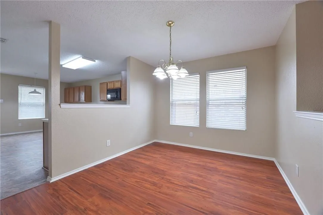 Single Family Residence For Sale in Tarrant County , 4054 Gray Fox Drive, Fort Worth, Texas 76123, 3 Bedroom, 2 Bathroom, 2 Garage spaces, 1,868 Sqft, built in 2002, mls#21360538, Real Estate Agent in Fort Worth, Homes For Sale in Tarrant county, Homes For Sale in Fort Worth, Realtor in Fort Worth Texas, Real Estate Brokerage Independent Realty Texas, Luminita Cordes Realtor