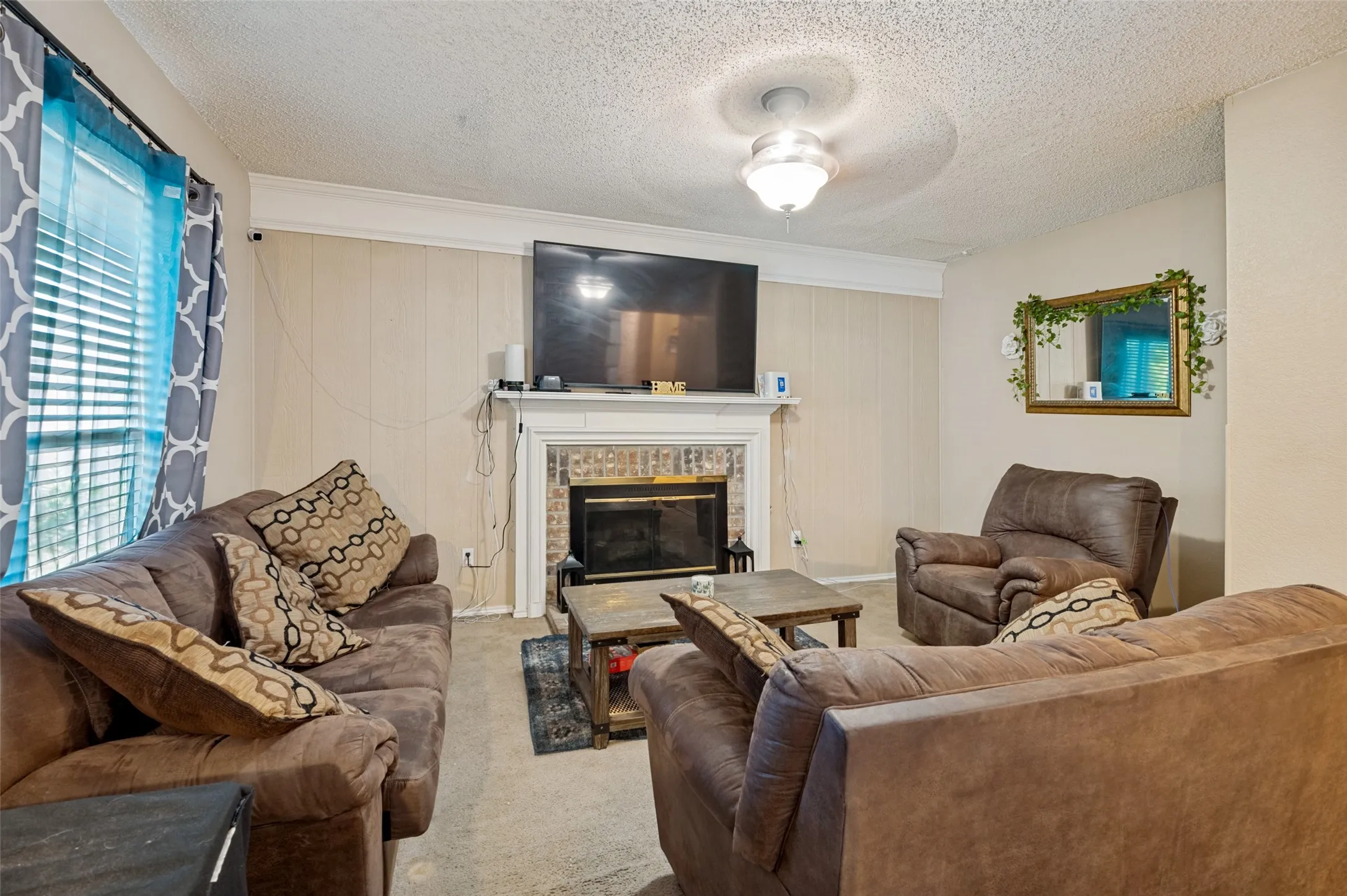 Single Family Residence For Sale in Dallas County , 4442 Mercer Street, Grand Prairie, Texas 75052, 4 Bedroom, 3 Bathroom, 2 Garage spaces, 2,050 Sqft, built in 1986, mls#21360303, Real Estate Agent in Grand Prairie, Homes For Sale in Dallas county, Homes For Sale in Grand Prairie, Realtor in Grand Prairie Texas, Real Estate Brokerage Independent Realty Texas, Luminita Cordes Realtor