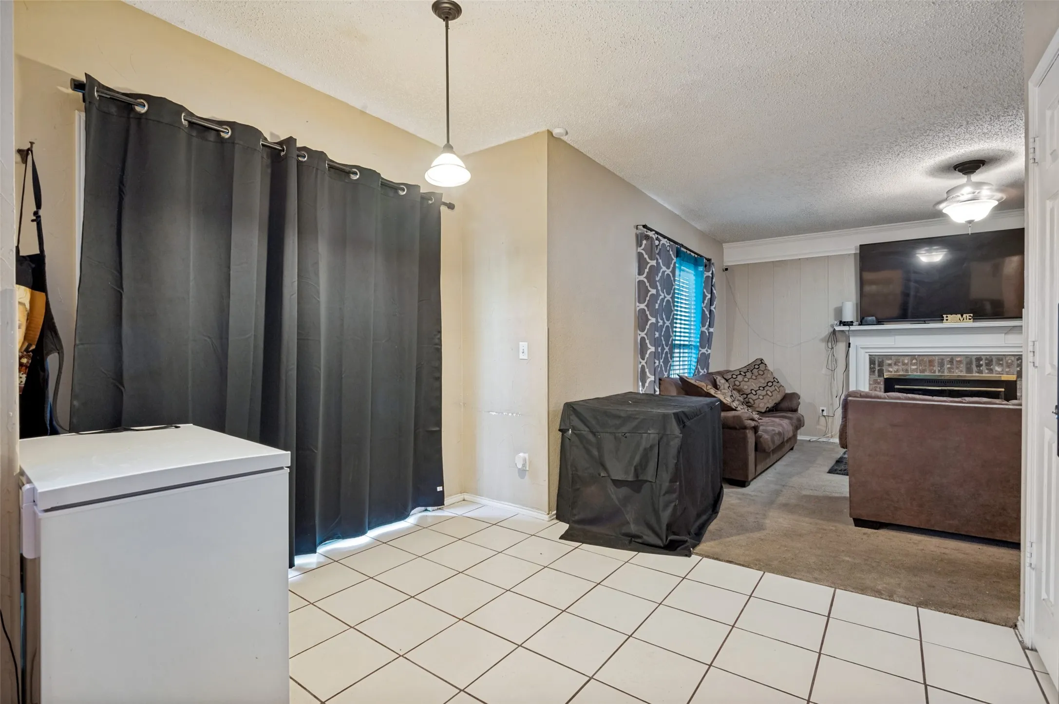 Single Family Residence For Sale in Dallas County , 4442 Mercer Street, Grand Prairie, Texas 75052, 4 Bedroom, 3 Bathroom, 2 Garage spaces, 2,050 Sqft, built in 1986, mls#21360303, Real Estate Agent in Grand Prairie, Homes For Sale in Dallas county, Homes For Sale in Grand Prairie, Realtor in Grand Prairie Texas, Real Estate Brokerage Independent Realty Texas, Luminita Cordes Realtor