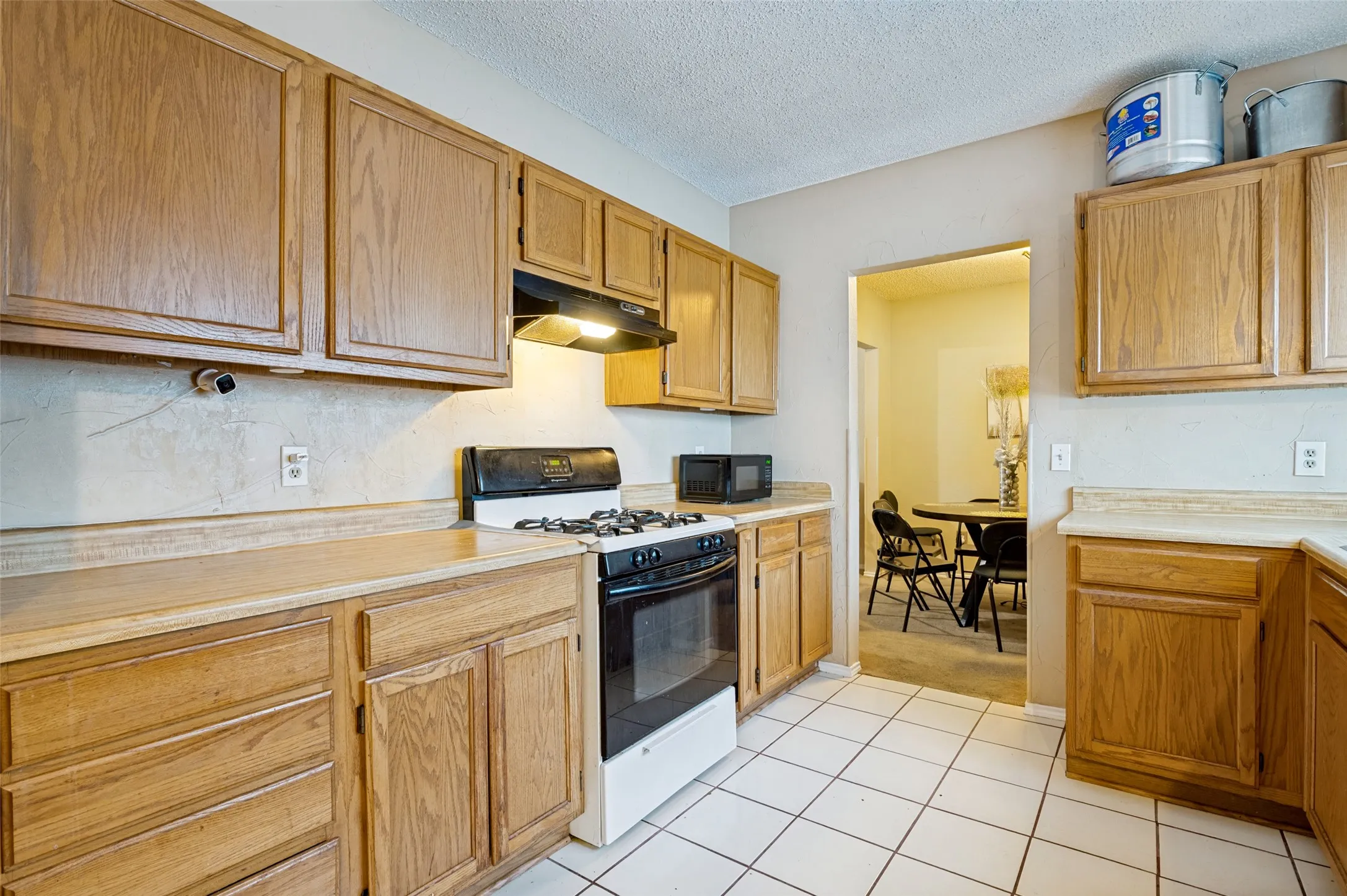 Single Family Residence For Sale in Dallas County , 4442 Mercer Street, Grand Prairie, Texas 75052, 4 Bedroom, 3 Bathroom, 2 Garage spaces, 2,050 Sqft, built in 1986, mls#21360303, Real Estate Agent in Grand Prairie, Homes For Sale in Dallas county, Homes For Sale in Grand Prairie, Realtor in Grand Prairie Texas, Real Estate Brokerage Independent Realty Texas, Luminita Cordes Realtor