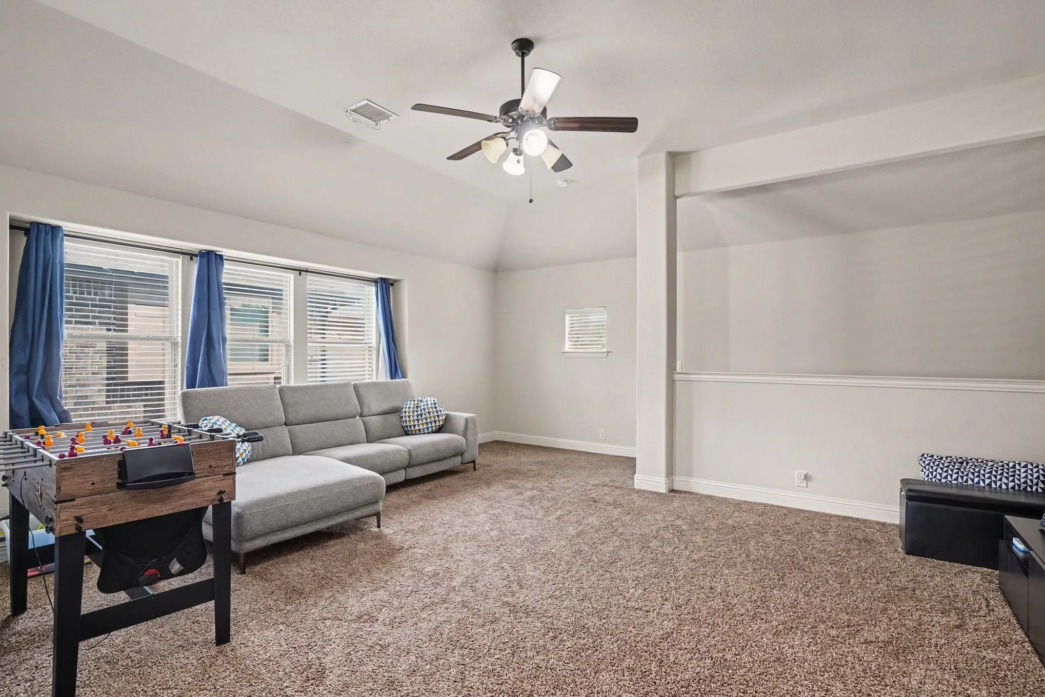 Single Family Residence For Rent in Collin County , 2412 Lynbridge Drive, Plano, Texas 75025, 5 Bedroom, 3 Bathroom, 2 Garage spaces, 3,036 Sqft, built in 2014, mls#21360800, Real Estate Agent in Plano, Homes For Rent in Collin county, Homes For Rent in Plano, Realtor in Plano Texas, Real Estate Brokerage Independent Realty Texas, Luminita Cordes Realtor