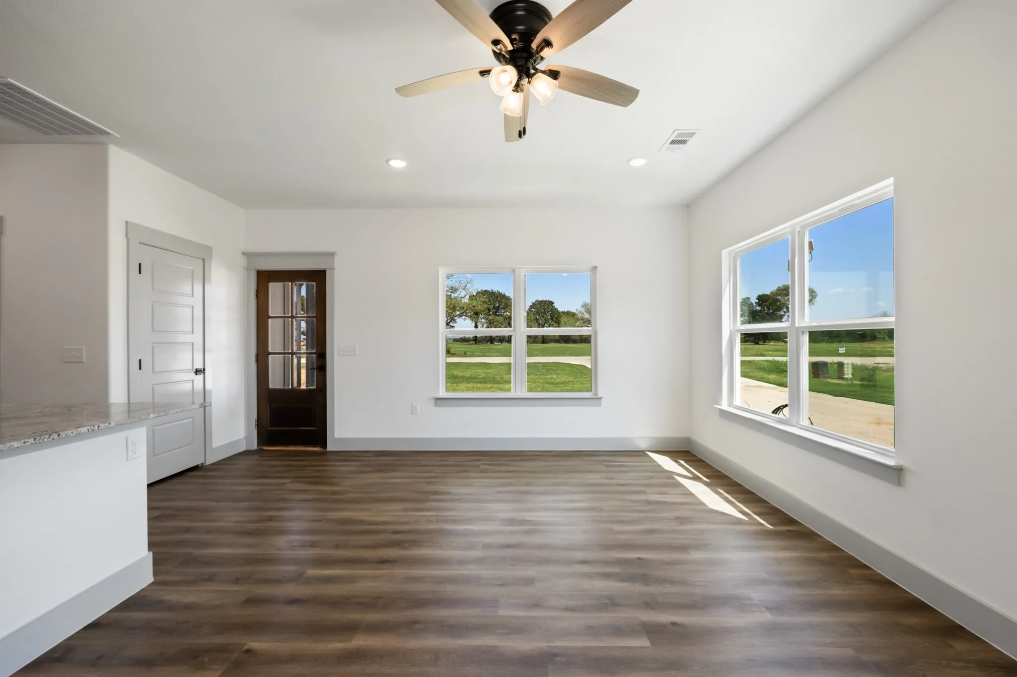 Single Family Residence For Sale in Hunt County , 429 Caro Drive, West Tawakoni, Texas 75474, 3 Bedroom, 2 Bathroom, Garage spaces, 1,300 Sqft, built in 2025, mls#21336560, Real Estate Agent in West Tawakoni, Homes For Sale in Hunt county, Homes For Sale in West Tawakoni, Realtor in West Tawakoni Texas, Real Estate Brokerage Independent Realty Texas, Luminita Cordes Realtor