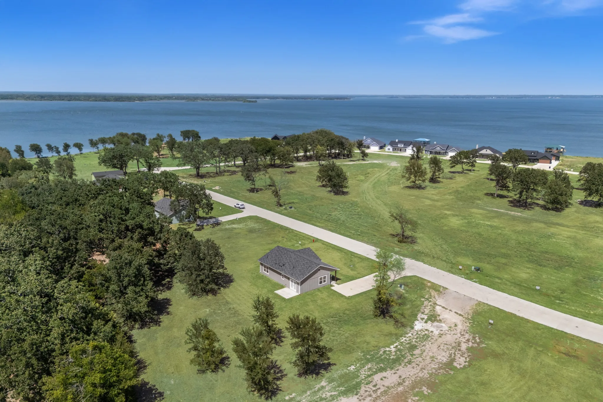 Single Family Residence For Sale in Hunt County , 429 Caro Drive, West Tawakoni, Texas 75474, 3 Bedroom, 2 Bathroom, Garage spaces, 1,300 Sqft, built in 2025, mls#21336560, Real Estate Agent in West Tawakoni, Homes For Sale in Hunt county, Homes For Sale in West Tawakoni, Realtor in West Tawakoni Texas, Real Estate Brokerage Independent Realty Texas, Luminita Cordes Realtor