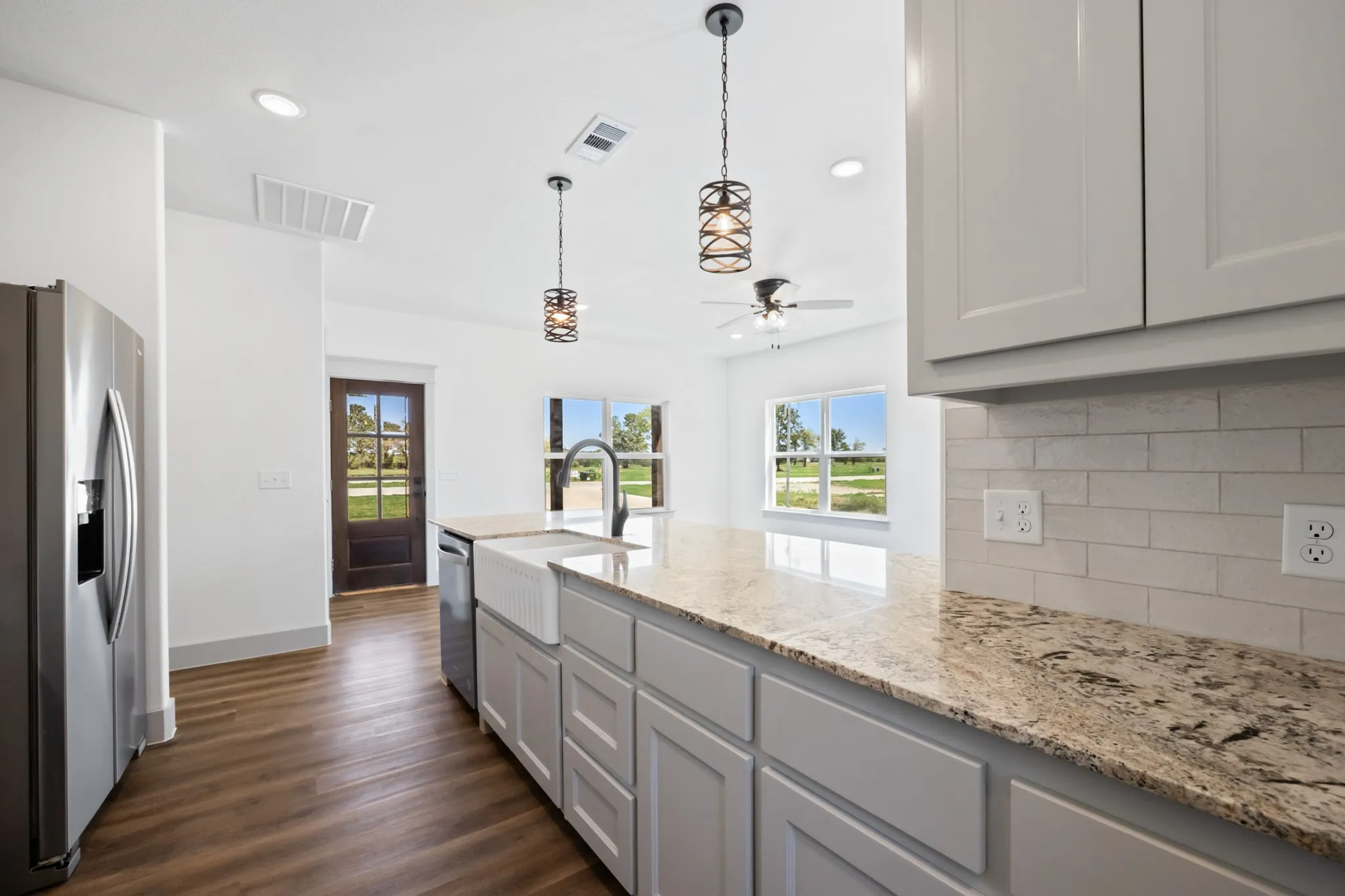 Single Family Residence For Sale in Hunt County , 429 Caro Drive, West Tawakoni, Texas 75474, 3 Bedroom, 2 Bathroom, Garage spaces, 1,300 Sqft, built in 2025, mls#21336560, Real Estate Agent in West Tawakoni, Homes For Sale in Hunt county, Homes For Sale in West Tawakoni, Realtor in West Tawakoni Texas, Real Estate Brokerage Independent Realty Texas, Luminita Cordes Realtor