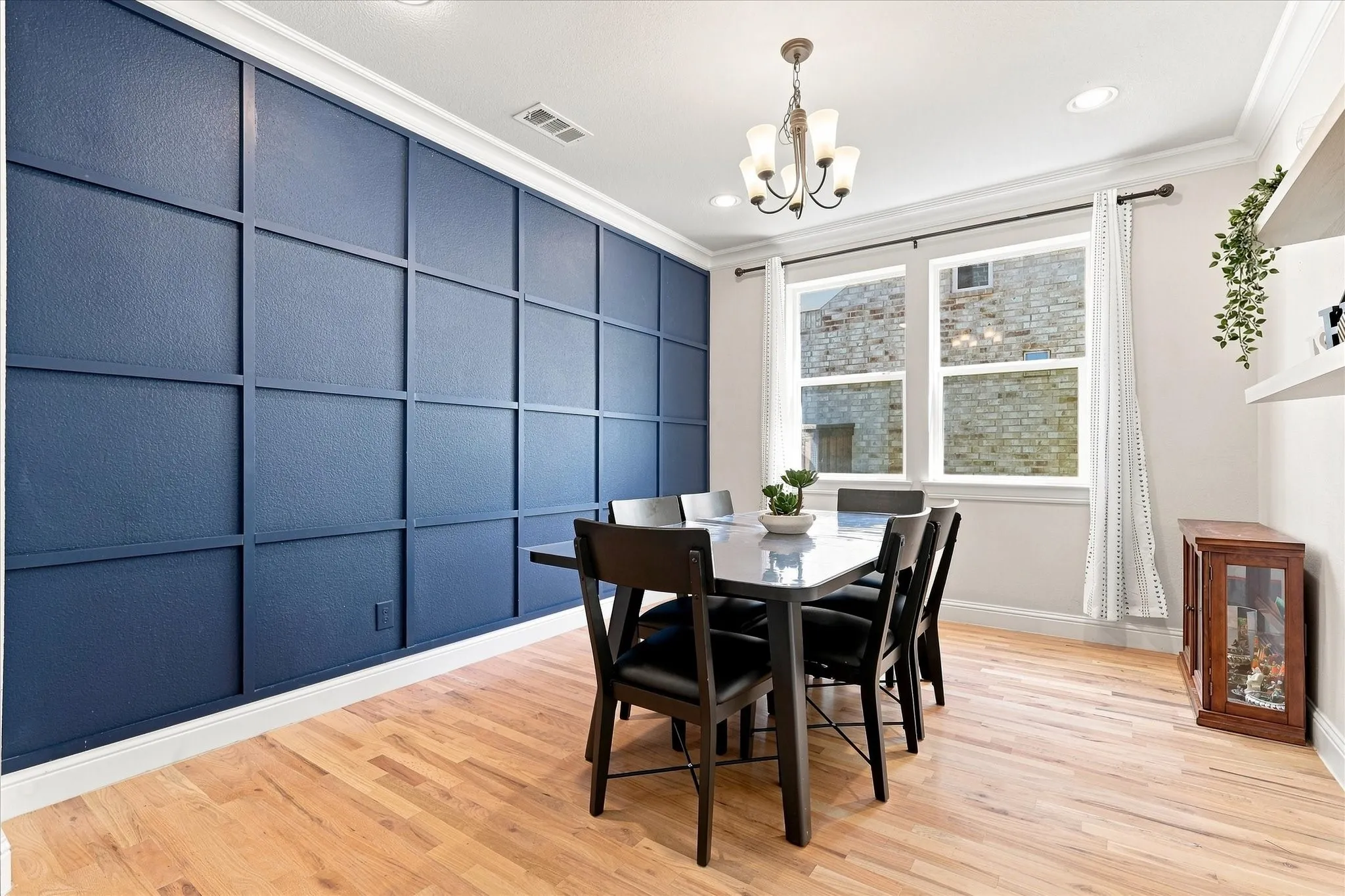 Hardwood-style flooring throughout