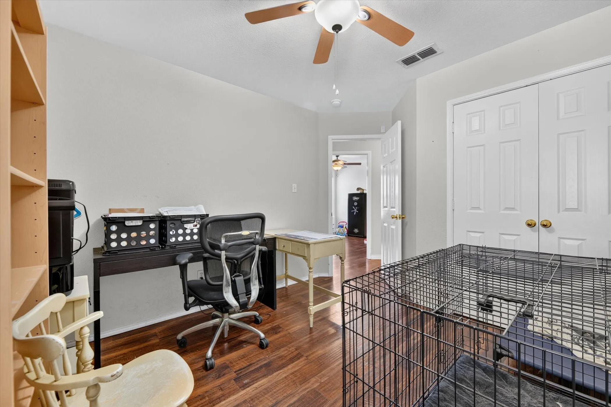 Single Family Residence For Sale in Tarrant County , 1144 Park Glen, Crowley, Texas 76036, 4 Bedroom, 2 Bathroom, 2 Garage spaces, 1,920 Sqft, built in 2003, mls#21360652, Real Estate Agent in Crowley, Homes For Sale in Tarrant county, Homes For Sale in Crowley, Realtor in Crowley Texas, Real Estate Brokerage Independent Realty Texas, Luminita Cordes Realtor