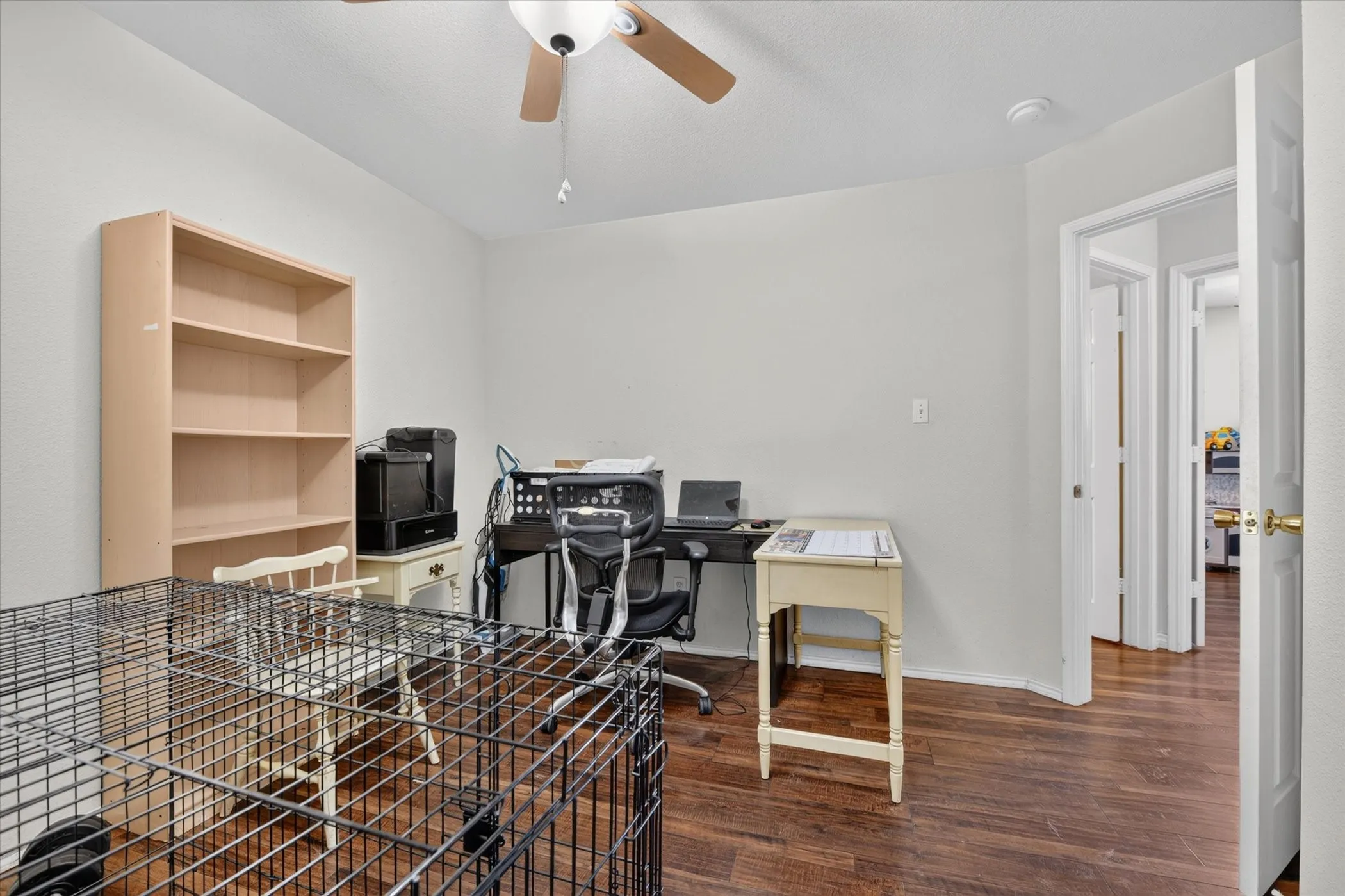 Single Family Residence For Sale in Tarrant County , 1144 Park Glen, Crowley, Texas 76036, 4 Bedroom, 2 Bathroom, 2 Garage spaces, 1,920 Sqft, built in 2003, mls#21360652, Real Estate Agent in Crowley, Homes For Sale in Tarrant county, Homes For Sale in Crowley, Realtor in Crowley Texas, Real Estate Brokerage Independent Realty Texas, Luminita Cordes Realtor