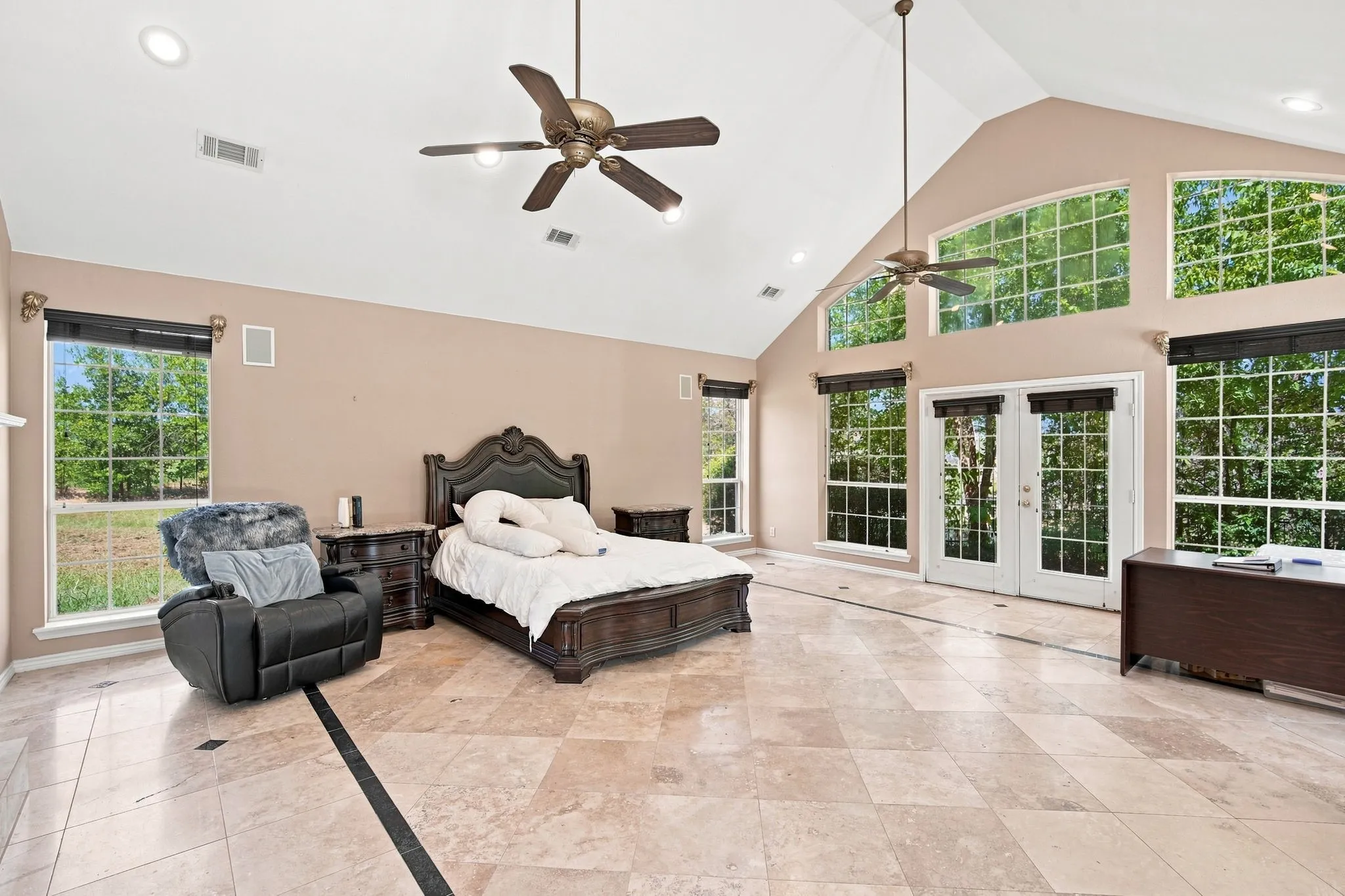 Luxurious primary bedroom