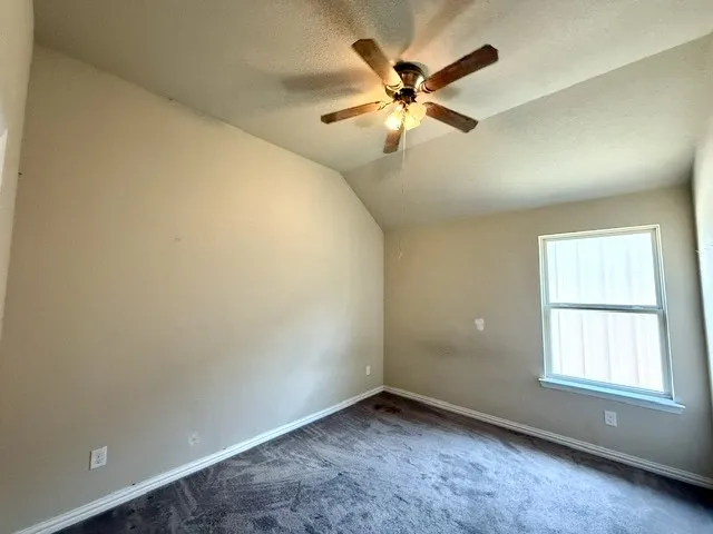 Single Family Residence For Sale in Parker County , 124 Brady Coleman Lane, Springtown, Texas 76082, 4 Bedroom, 2 Bathroom, 4 Garage spaces, 2,023 Sqft, built in 2015, mls#21360818, Real Estate Agent in Springtown, Homes For Sale in Parker county, Homes For Sale in Springtown, Realtor in Springtown Texas, Real Estate Brokerage Independent Realty Texas, Luminita Cordes Realtor