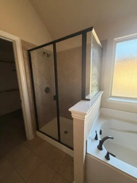 Single Family Residence For Sale in Parker County , 124 Brady Coleman Lane, Springtown, Texas 76082, 4 Bedroom, 2 Bathroom, 4 Garage spaces, 2,023 Sqft, built in 2015, mls#21360818, Real Estate Agent in Springtown, Homes For Sale in Parker county, Homes For Sale in Springtown, Realtor in Springtown Texas, Real Estate Brokerage Independent Realty Texas, Luminita Cordes Realtor