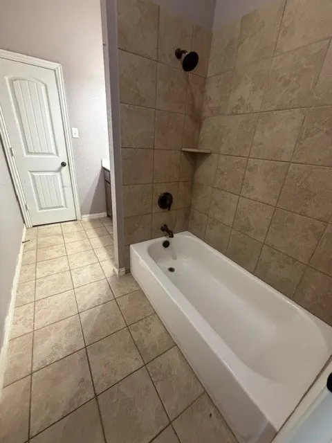 Single Family Residence For Sale in Parker County , 124 Brady Coleman Lane, Springtown, Texas 76082, 4 Bedroom, 2 Bathroom, 4 Garage spaces, 2,023 Sqft, built in 2015, mls#21360818, Real Estate Agent in Springtown, Homes For Sale in Parker county, Homes For Sale in Springtown, Realtor in Springtown Texas, Real Estate Brokerage Independent Realty Texas, Luminita Cordes Realtor