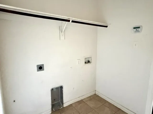 Single Family Residence For Sale in Parker County , 124 Brady Coleman Lane, Springtown, Texas 76082, 4 Bedroom, 2 Bathroom, 4 Garage spaces, 2,023 Sqft, built in 2015, mls#21360818, Real Estate Agent in Springtown, Homes For Sale in Parker county, Homes For Sale in Springtown, Realtor in Springtown Texas, Real Estate Brokerage Independent Realty Texas, Luminita Cordes Realtor