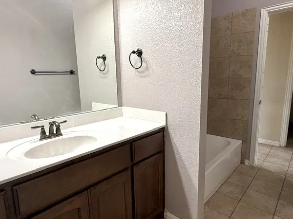 Single Family Residence For Sale in Parker County , 124 Brady Coleman Lane, Springtown, Texas 76082, 4 Bedroom, 2 Bathroom, 4 Garage spaces, 2,023 Sqft, built in 2015, mls#21360818, Real Estate Agent in Springtown, Homes For Sale in Parker county, Homes For Sale in Springtown, Realtor in Springtown Texas, Real Estate Brokerage Independent Realty Texas, Luminita Cordes Realtor