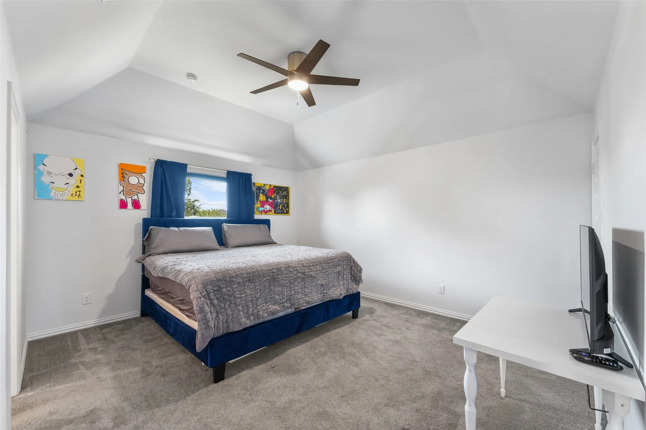 Single Family Residence For Sale in Denton County , 1737 Frisco Hills Boulevard, Little Elm, Texas 75068, 5 Bedroom, 5 Bathroom, 3 Garage spaces, 4,727 Sqft, built in 2018, mls#21360783, Real Estate Agent in Little Elm, Homes For Sale in Denton county, Homes For Sale in Little Elm, Realtor in Little Elm Texas, Real Estate Brokerage Independent Realty Texas, Luminita Cordes Realtor