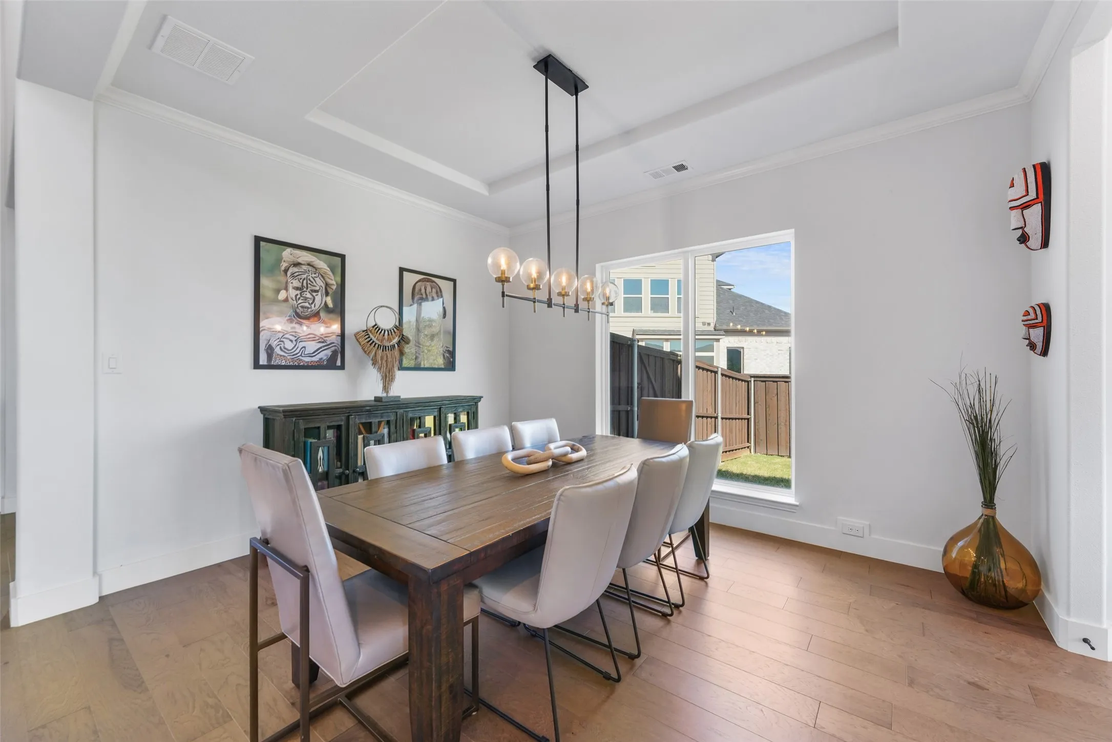 Single Family Residence For Sale in Denton County , 1737 Frisco Hills Boulevard, Little Elm, Texas 75068, 5 Bedroom, 5 Bathroom, 3 Garage spaces, 4,727 Sqft, built in 2018, mls#21360783, Real Estate Agent in Little Elm, Homes For Sale in Denton county, Homes For Sale in Little Elm, Realtor in Little Elm Texas, Real Estate Brokerage Independent Realty Texas, Luminita Cordes Realtor