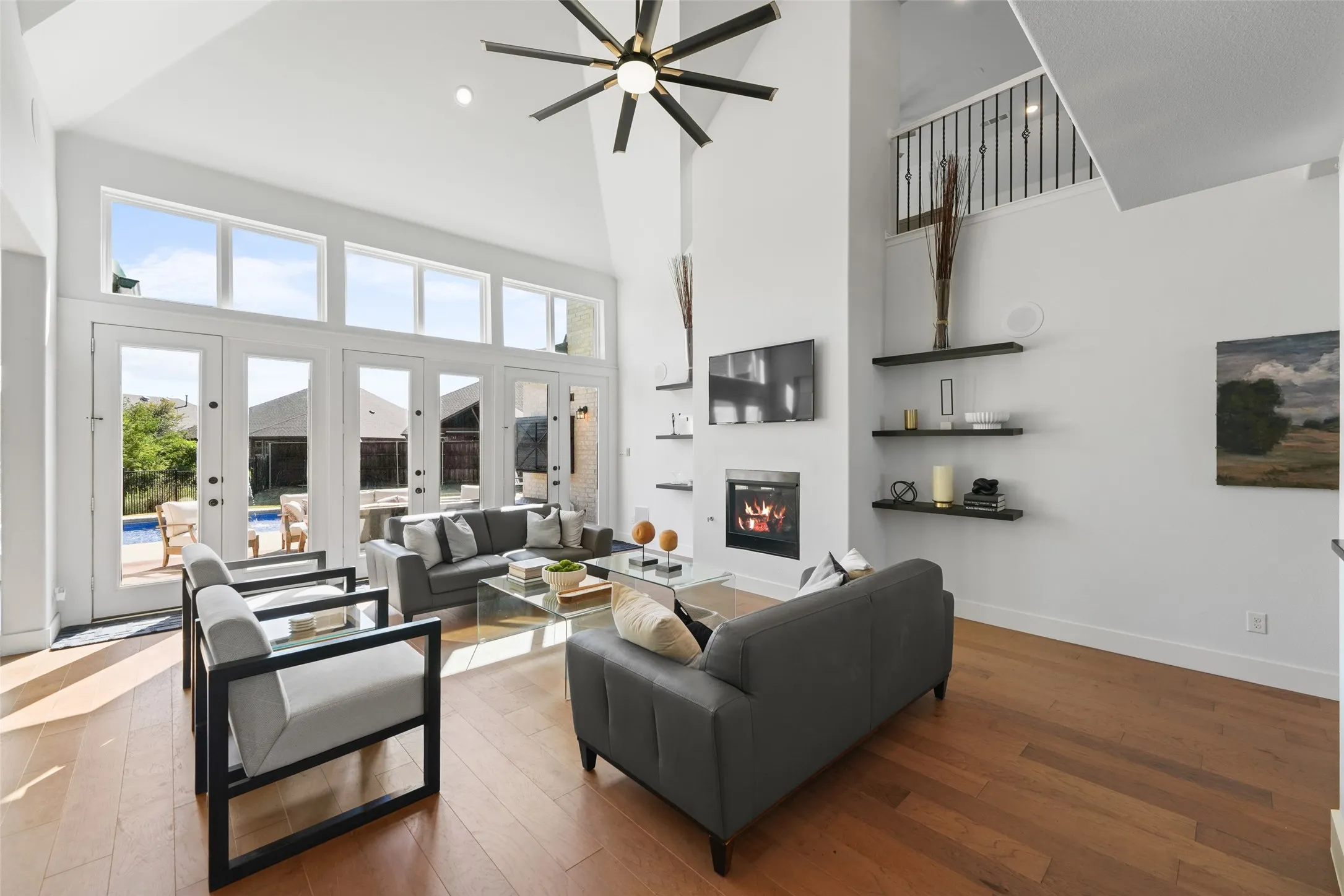 Single Family Residence For Sale in Denton County , 1737 Frisco Hills Boulevard, Little Elm, Texas 75068, 5 Bedroom, 5 Bathroom, 3 Garage spaces, 4,727 Sqft, built in 2018, mls#21360783, Real Estate Agent in Little Elm, Homes For Sale in Denton county, Homes For Sale in Little Elm, Realtor in Little Elm Texas, Real Estate Brokerage Independent Realty Texas, Luminita Cordes Realtor