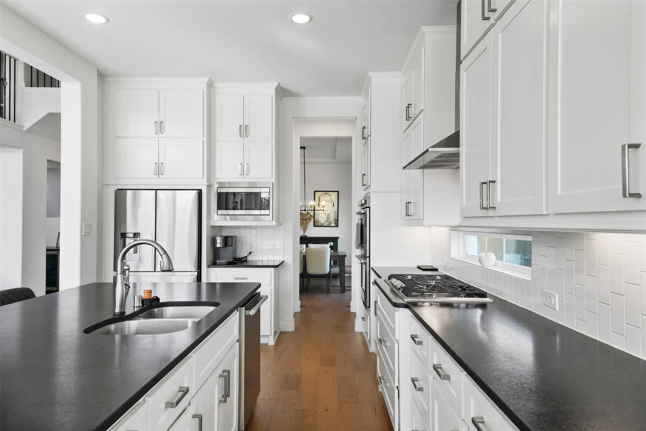 Single Family Residence For Sale in Denton County , 1737 Frisco Hills Boulevard, Little Elm, Texas 75068, 5 Bedroom, 5 Bathroom, 3 Garage spaces, 4,727 Sqft, built in 2018, mls#21360783, Real Estate Agent in Little Elm, Homes For Sale in Denton county, Homes For Sale in Little Elm, Realtor in Little Elm Texas, Real Estate Brokerage Independent Realty Texas, Luminita Cordes Realtor