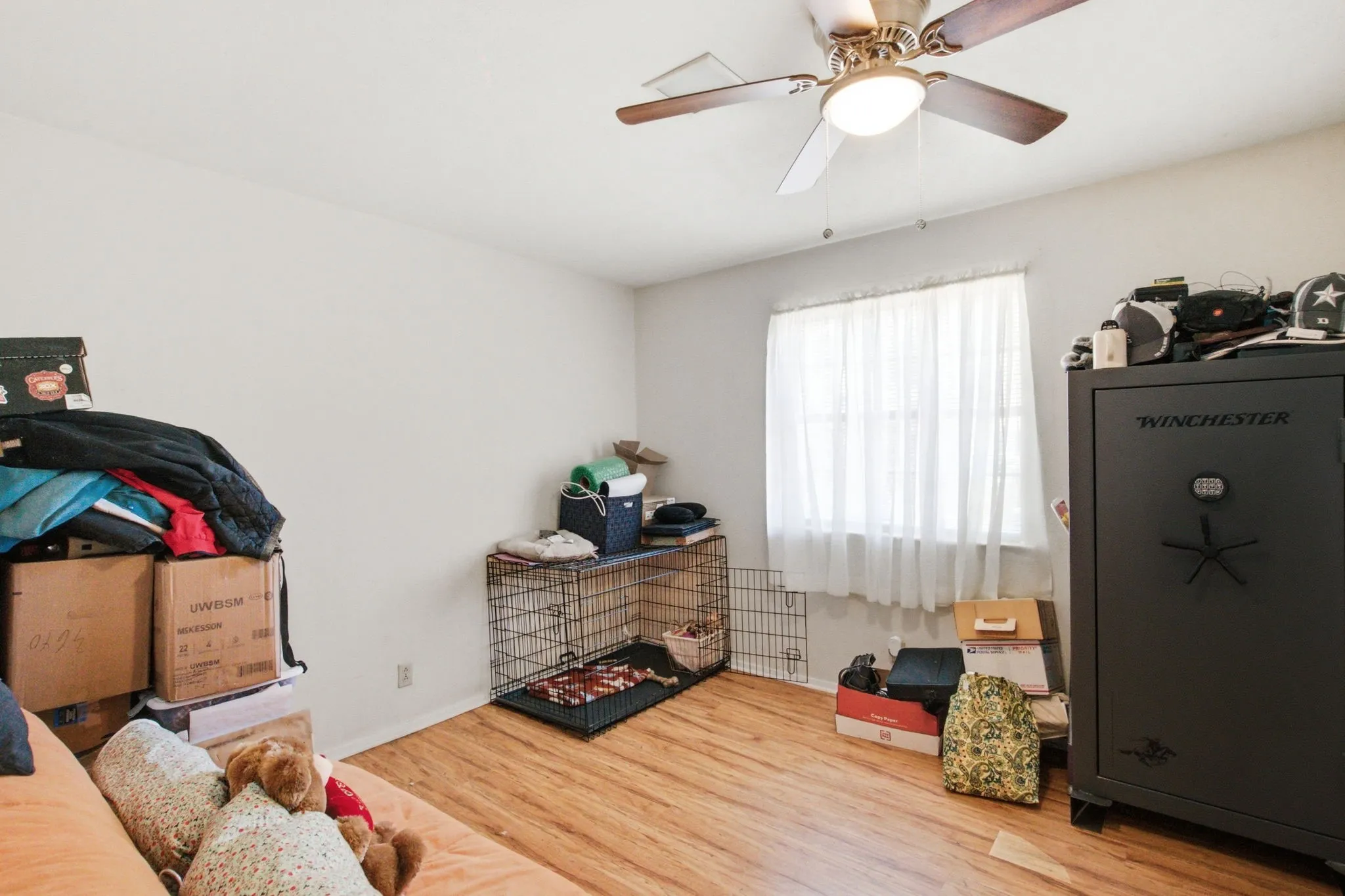 Single Family Residence For Sale in Hood County , 135 Indian Mountain Court, Granbury, Texas 76048, 3 Bedroom, 2 Bathroom, 1 Garage spaces, 1,632 Sqft, built in 1972, Price $759,900, mls#21356243, Real Estate Agent in Granbury, Homes For Sale in Hood county, Homes For Sale in Granbury, Realtor in Granbury Texas, Real Estate Brokerage Independent Realty Texas, Luminita Cordes Realtor