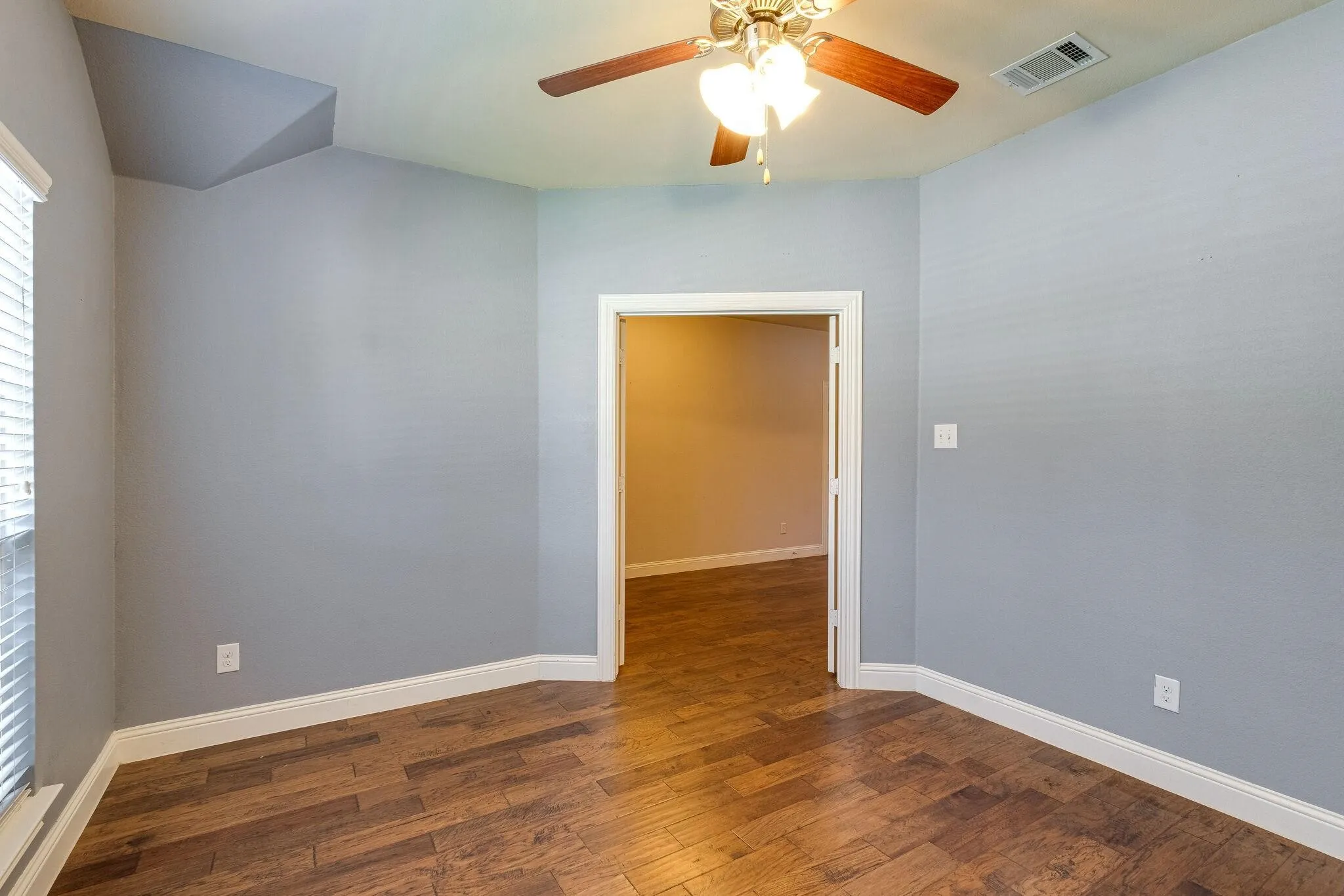 Single Family Residence For Rent in Denton County , 3801 Tunstall Drive, Frisco, Texas 75036, 3 Bedroom, 2 Bathroom, 2 Garage spaces, 1,891 Sqft, built in 2017, mls#21360763, Real Estate Agent in Frisco, Homes For Rent in Denton county, Homes For Rent in Frisco, Realtor in Frisco Texas, Real Estate Brokerage Independent Realty Texas, Luminita Cordes Realtor