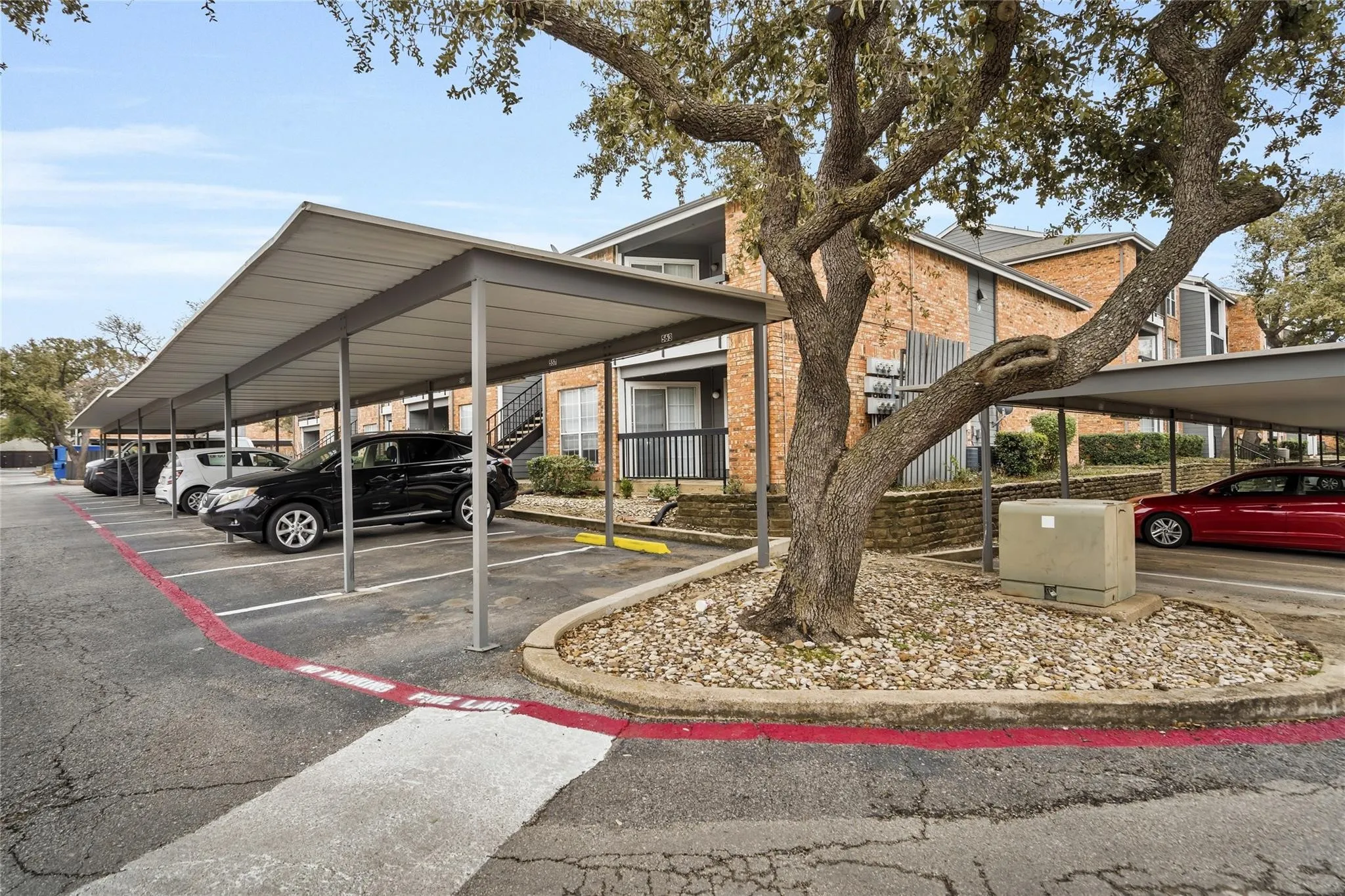 Condominium For Rent in Collin County , 18333 Roehampton Drive 527, Dallas, Texas 75252, 2 Bedroom, 2 Bathroom, Garage spaces, 737 Sqft, built in 1985, mls#21360774, Real Estate Agent in Dallas, Homes For Rent in Collin county, Homes For Rent in Dallas, Realtor in Dallas Texas, Real Estate Brokerage Independent Realty Texas, Luminita Cordes Realtor