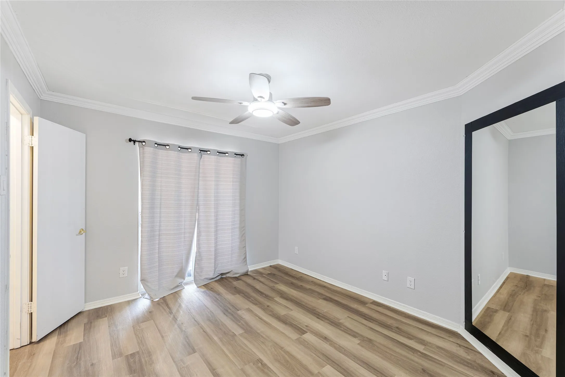 Condominium For Rent in Collin County , 18333 Roehampton Drive 527, Dallas, Texas 75252, 2 Bedroom, 2 Bathroom, Garage spaces, 737 Sqft, built in 1985, mls#21360774, Real Estate Agent in Dallas, Homes For Rent in Collin county, Homes For Rent in Dallas, Realtor in Dallas Texas, Real Estate Brokerage Independent Realty Texas, Luminita Cordes Realtor