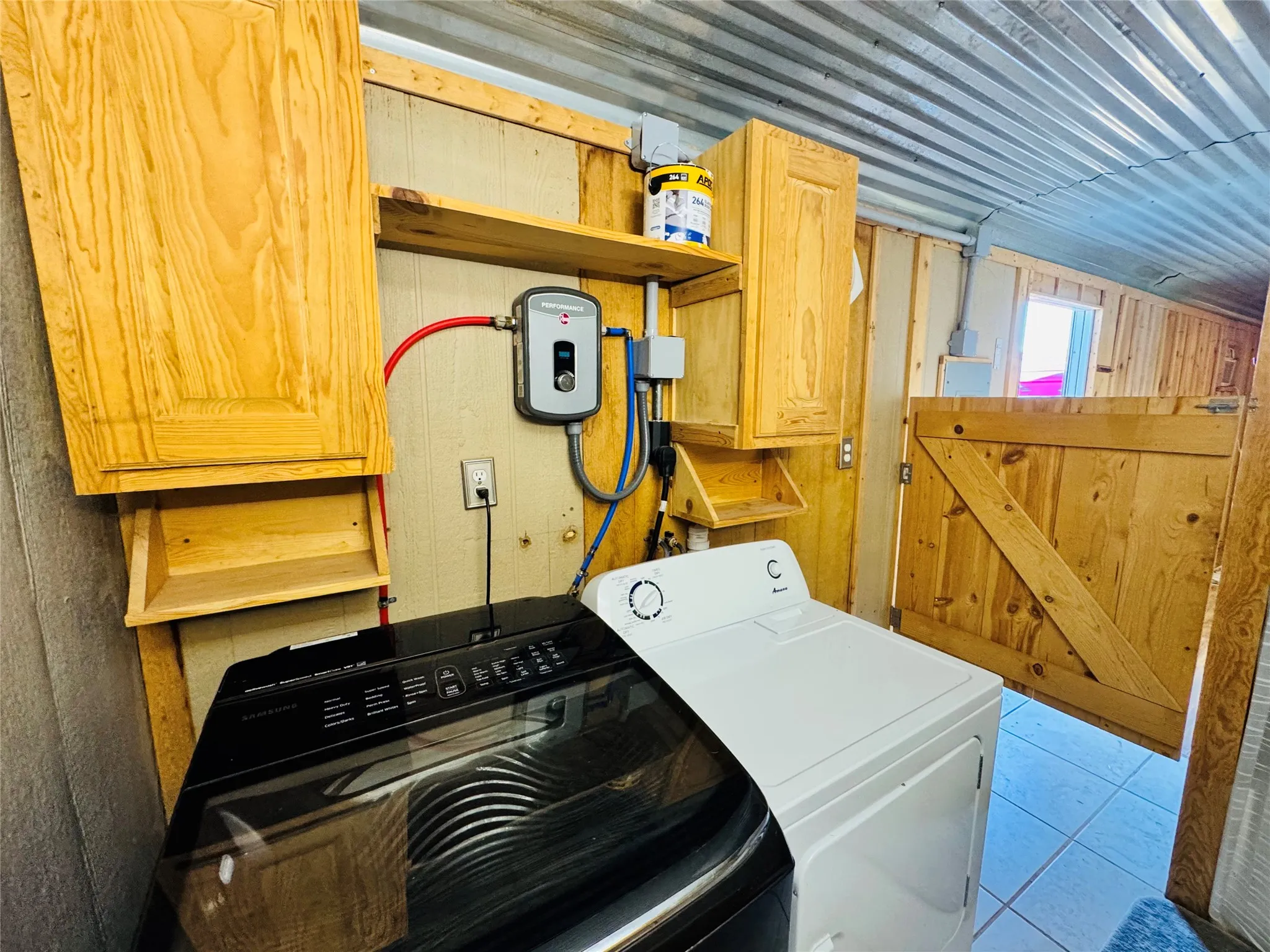 Single Family Residence For Sale in Jones County , 225 AVE J, Anson, Texas 79501, 1 Bedroom, 1 Bathroom, Garage spaces, 320 Sqft, built in 2022, mls#21360806, Real Estate Agent in Anson, Homes For Sale in Jones county, Homes For Sale in Anson, Realtor in Anson Texas, Real Estate Brokerage Independent Realty Texas, Luminita Cordes Realtor