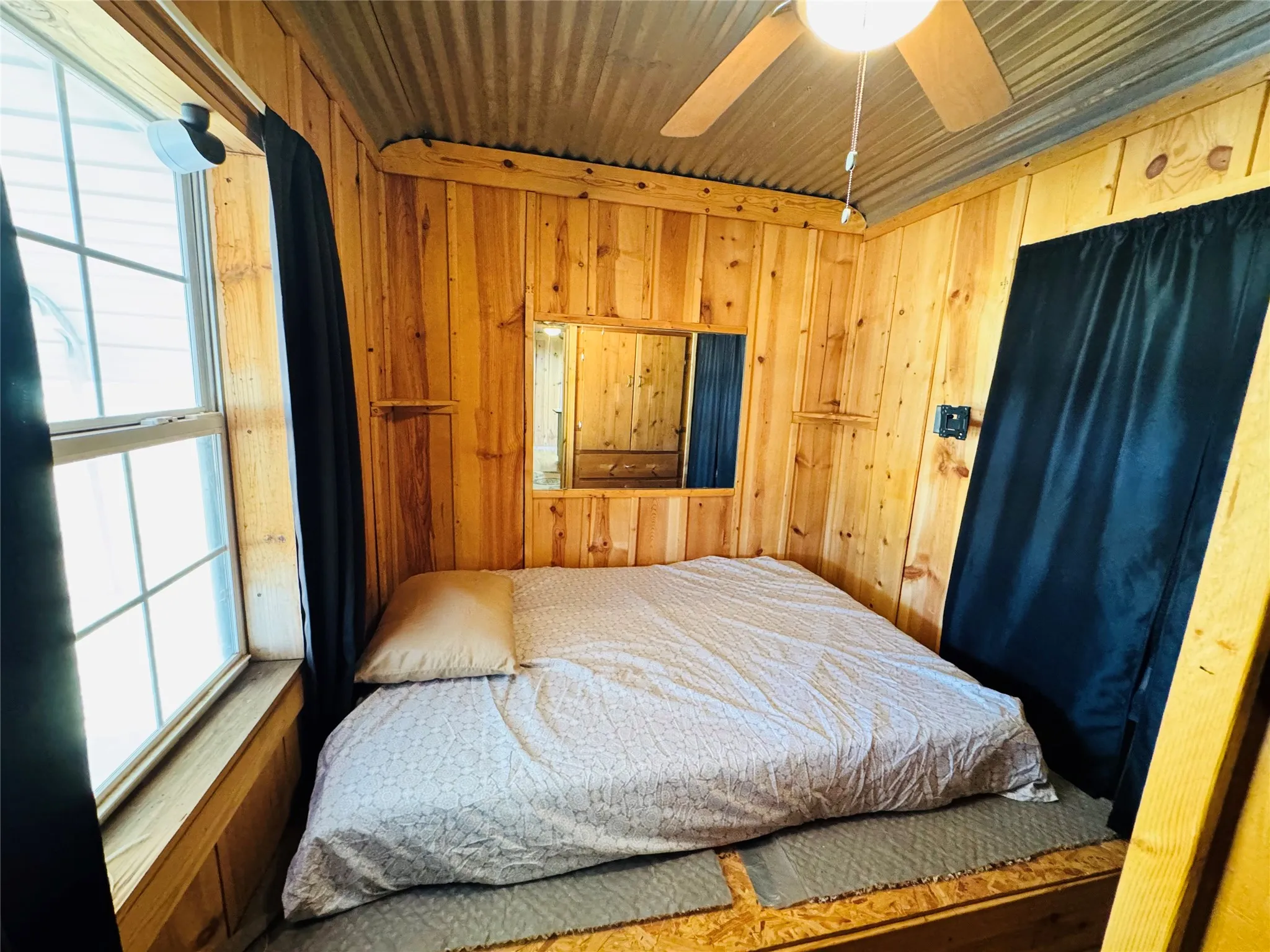 Single Family Residence For Sale in Jones County , 225 AVE J, Anson, Texas 79501, 1 Bedroom, 1 Bathroom, Garage spaces, 320 Sqft, built in 2022, mls#21360806, Real Estate Agent in Anson, Homes For Sale in Jones county, Homes For Sale in Anson, Realtor in Anson Texas, Real Estate Brokerage Independent Realty Texas, Luminita Cordes Realtor