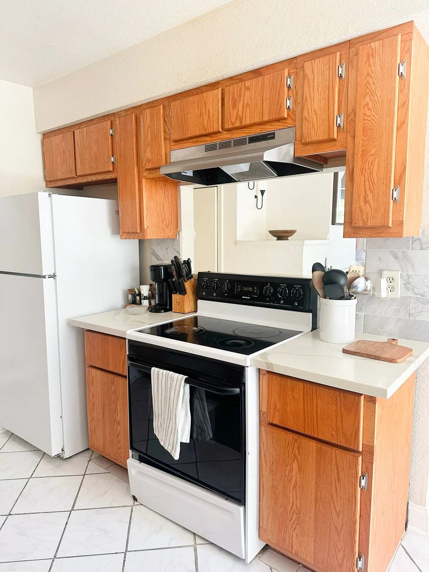Condominium For Rent in Dallas County , 2240 TARPLEY Road 284, Carrollton, Texas 75006, 3 Bedroom, 2 Bathroom, Garage spaces, 1,083 Sqft, built in 1982, Price $1,895, mls#21360840, Real Estate Agent in Carrollton, Homes For Rent in Dallas county, Homes For Rent in Carrollton, Realtor in Carrollton Texas, Real Estate Brokerage Independent Realty Texas, Luminita Cordes Realtor
