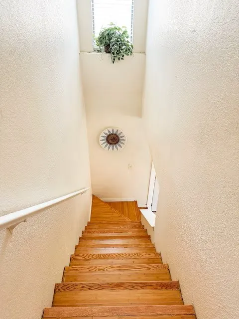 Condominium For Rent in Dallas County , 2240 TARPLEY Road 284, Carrollton, Texas 75006, 3 Bedroom, 2 Bathroom, Garage spaces, 1,083 Sqft, built in 1982, Price $1,895, mls#21360840, Real Estate Agent in Carrollton, Homes For Rent in Dallas county, Homes For Rent in Carrollton, Realtor in Carrollton Texas, Real Estate Brokerage Independent Realty Texas, Luminita Cordes Realtor