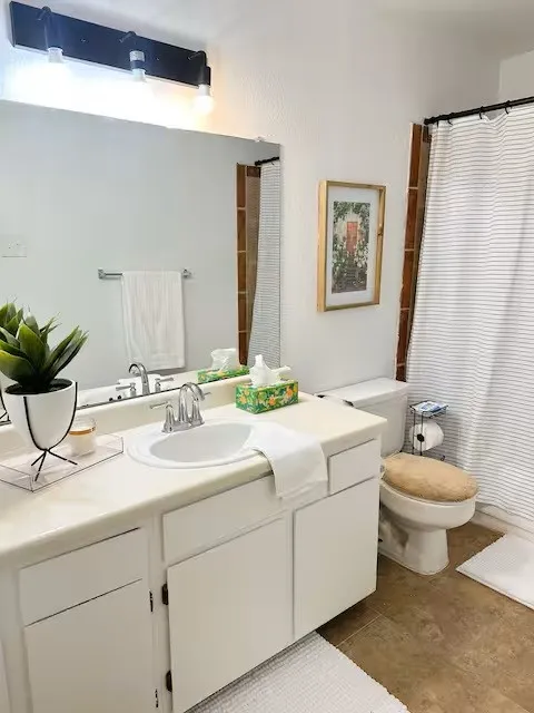 Condominium For Rent in Dallas County , 2240 TARPLEY Road 284, Carrollton, Texas 75006, 3 Bedroom, 2 Bathroom, Garage spaces, 1,083 Sqft, built in 1982, Price $1,895, mls#21360840, Real Estate Agent in Carrollton, Homes For Rent in Dallas county, Homes For Rent in Carrollton, Realtor in Carrollton Texas, Real Estate Brokerage Independent Realty Texas, Luminita Cordes Realtor