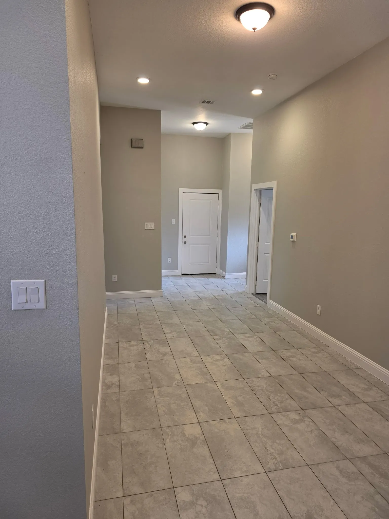Single Family Residence For Sale in Navarro County , 1103 E 12th Avenue, Corsicana, Texas 75110, 3 Bedroom, 2 Bathroom, 2 Garage spaces, 1,105 Sqft, built in 2023, Price $235,000, mls#21360710, Real Estate Agent in Corsicana, Homes For Sale in Navarro county, Homes For Sale in Corsicana, Realtor in Corsicana Texas, Real Estate Brokerage Independent Realty Texas, Luminita Cordes Realtor