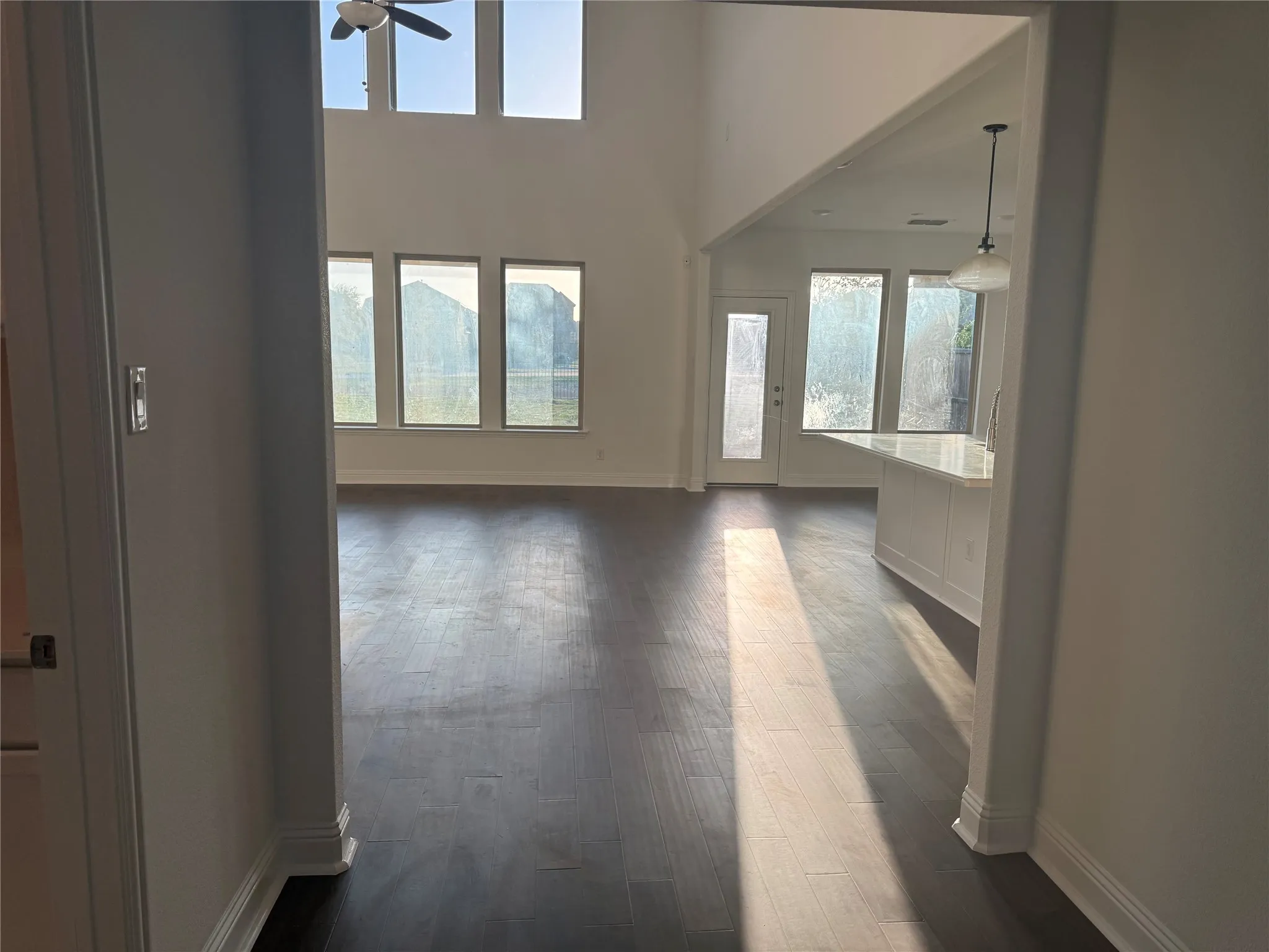 Single Family Residence For Sale in Collin County , 1905 Pecos Drive, Celina, Texas 75009, 5 Bedroom, 4 Bathroom, 2 Garage spaces, 3,624 Sqft, built in 2020, mls#21360857, Real Estate Agent in Celina, Homes For Sale in Collin county, Homes For Sale in Celina, Realtor in Celina Texas, Real Estate Brokerage Independent Realty Texas, Luminita Cordes Realtor