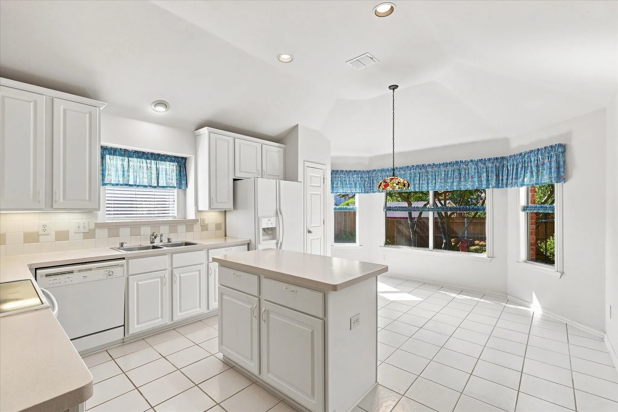 Spacious island kitchen with plenty of counter space